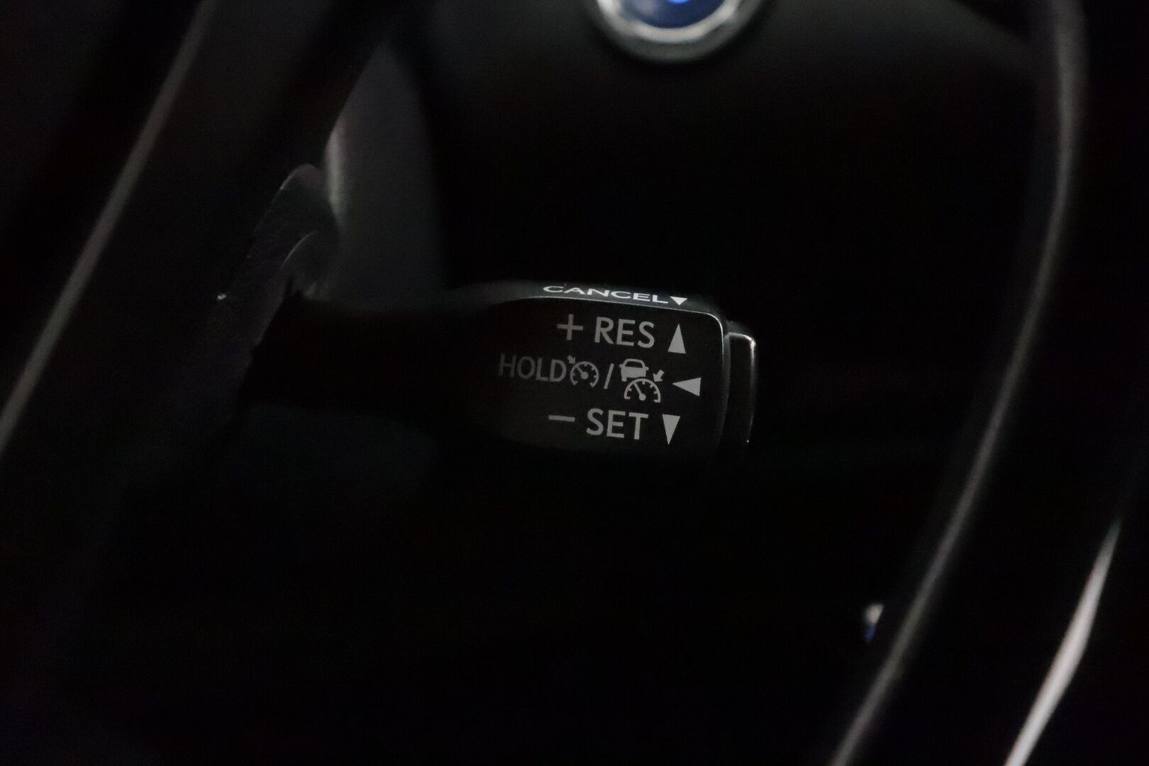 Toyota C-HR 2018 1,8 Hybrid Premium - | ACC | JBL | Nahkaverhoilu | LED | P.kamera ja tutkat | Navi | Lane Assist | BSM | RCTA | Keyless | Lämm. ratti | 2x renkaat aluin | 