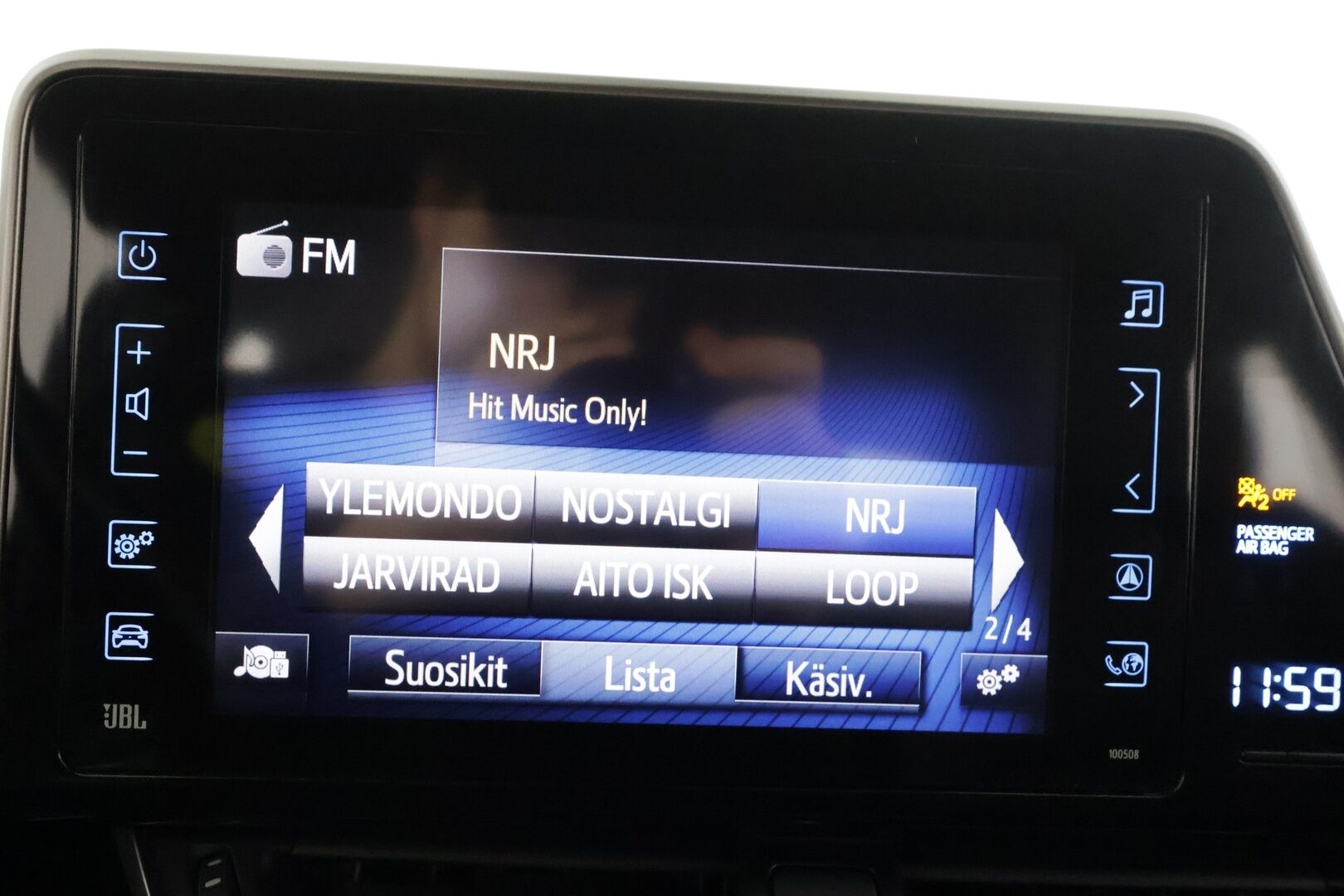 Toyota C-HR 2018 1,8 Hybrid Premium - | ACC | JBL | Nahkaverhoilu | LED | P.kamera ja tutkat | Navi | Lane Assist | BSM | RCTA | Keyless | Lämm. ratti | 2x renkaat aluin | 