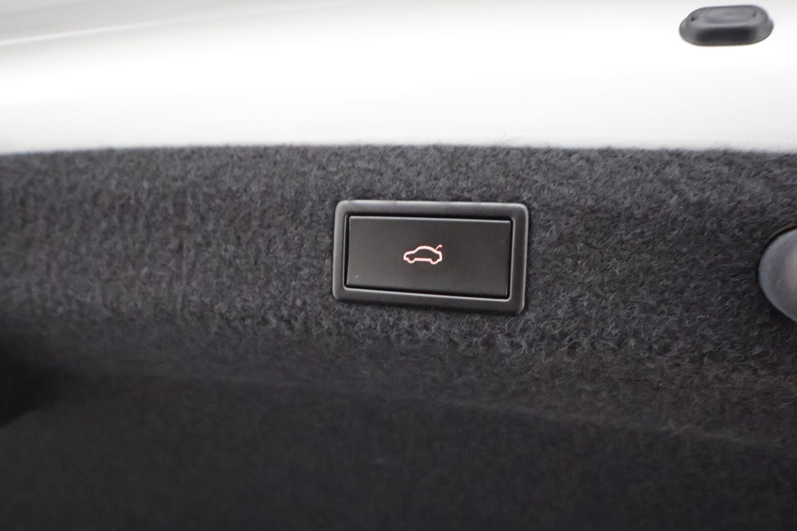 Skoda Octavia 2021 2,0 TSI RS DSG Autom. - | ACC | Webasto | Matrix-LED | HUD | Canton | hierovat Muistipenkit | P.Kamera | Sporttipenkit | Keyless | Apple&Android | Merkkihuollettu | Kahdet Renkaat |