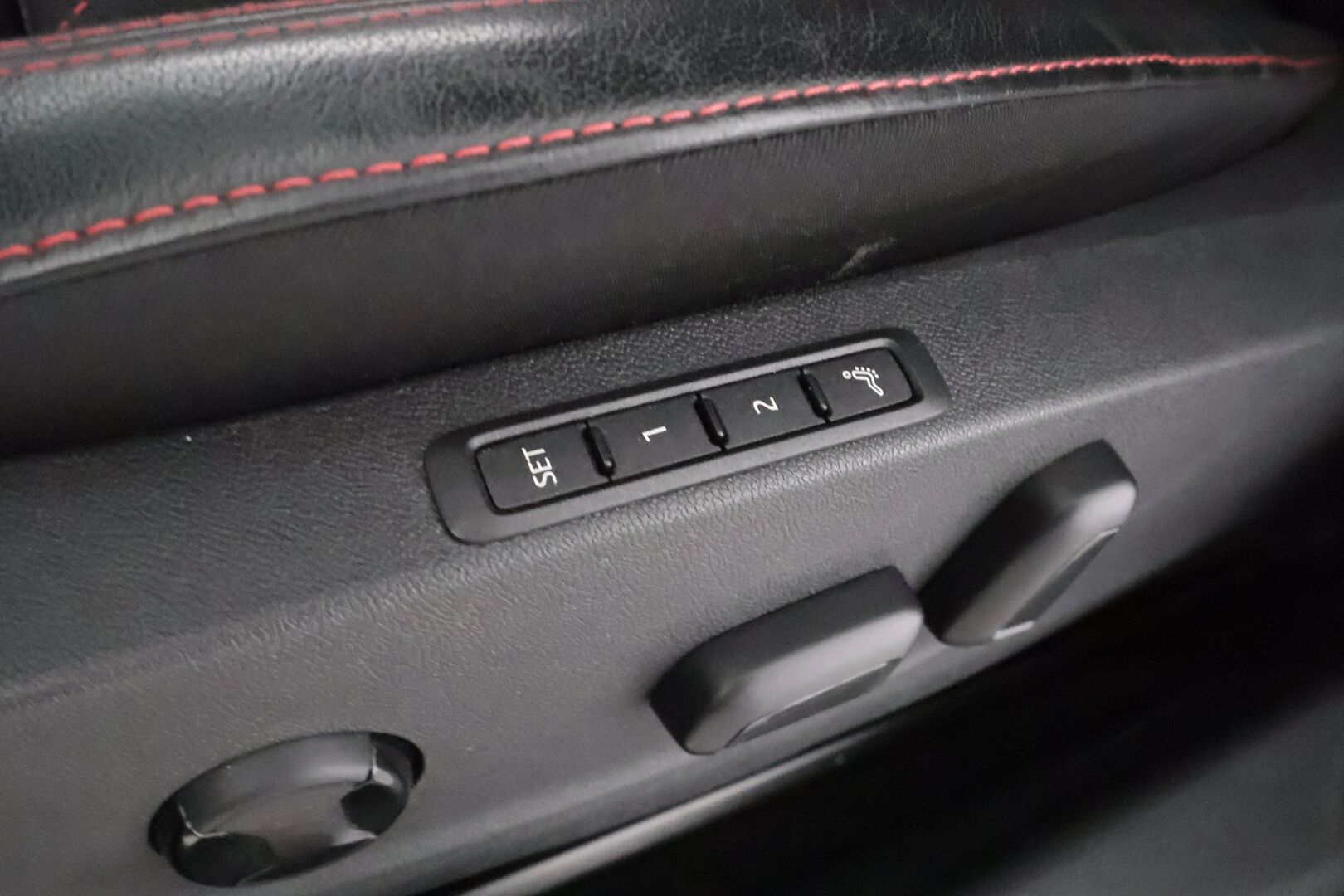 Skoda Octavia 2021 2,0 TSI RS DSG Autom. - | ACC | Webasto | Matrix-LED | HUD | Canton | hierovat Muistipenkit | P.Kamera | Sporttipenkit | Keyless | Apple&Android | Merkkihuollettu | Kahdet Renkaat |