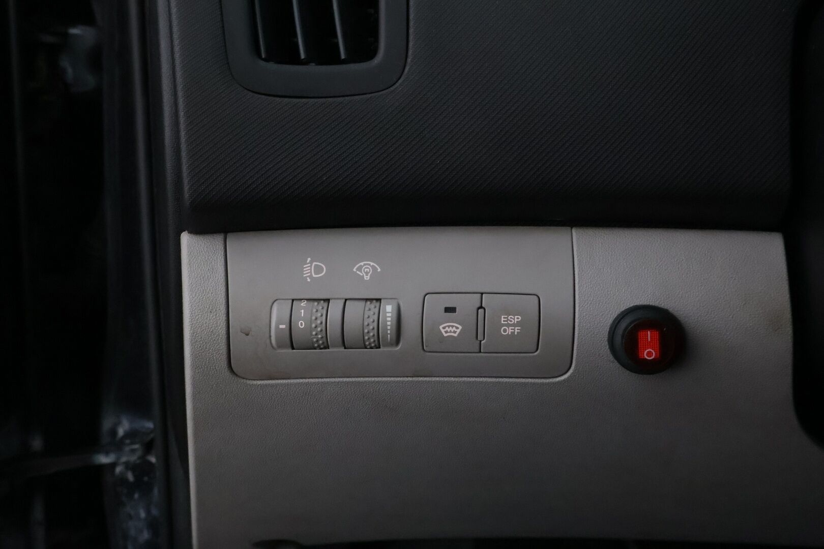 Kia cee'd 2008 1,6 EX SW - YritysOutlet - Myydään vain yrityksille - Suomi-auto / Jakoketju uusittu / Särmä huoltokirja / Lohkolämmitin / Vetokoukku / Led-lisävalo / YritysOutlet - Myydään vain yrityksille