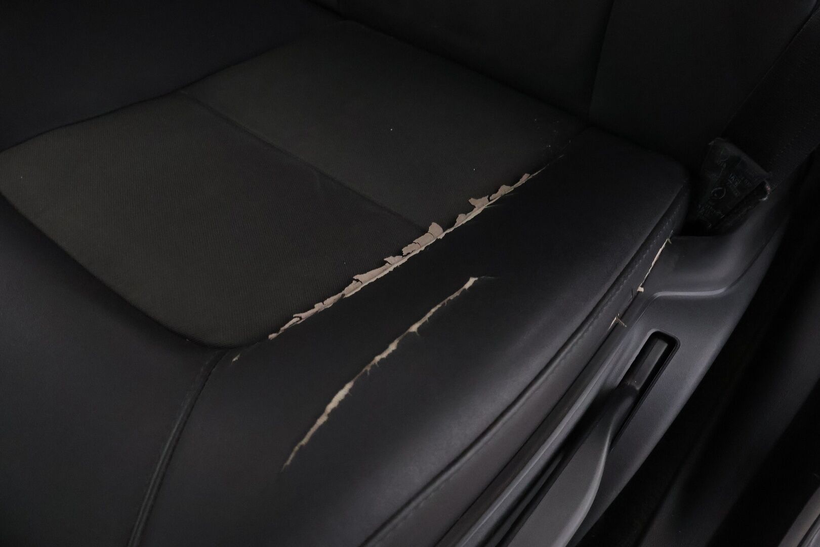 Volvo V70 2008 2,4D Kinetic aut -MYYDÄÄN HUUTOKAUPAT.COM! - MYYDÄÄN HUUTOKAUPAT.COM!