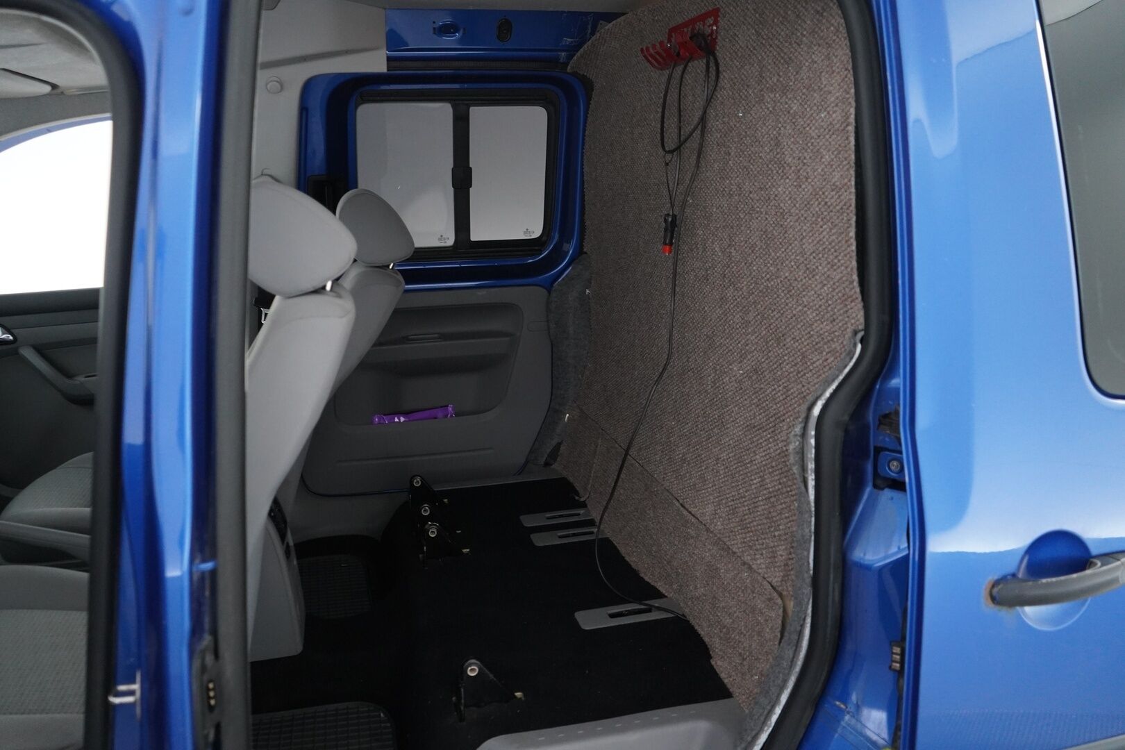 Volkswagen Caddy 2008 Life 1,9 TDI 77 kW DSG-aut * Tämä auto myydään YritysOutlet -valikoimasta vain yritykselle * - Kahdet vanteet / Hyvä huoltohistoria! / Seuraava katsastus 22.7.2026