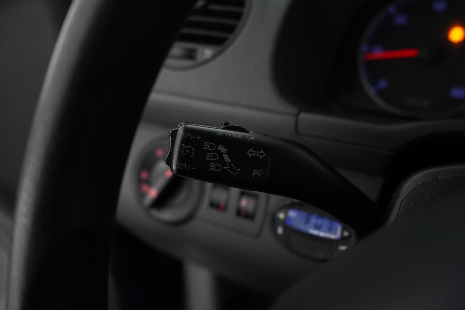 Volkswagen Caddy 2008 Life 1,9 TDI 77 kW DSG-aut * Tämä auto myydään YritysOutlet -valikoimasta vain yritykselle * - Kahdet vanteet / Hyvä huoltohistoria! / Seuraava katsastus 22.7.2026