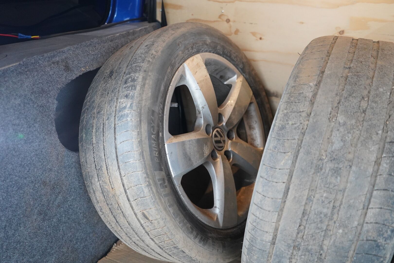 Volkswagen Caddy 2008 Life 1,9 TDI 77 kW DSG-aut * Tämä auto myydään YritysOutlet -valikoimasta vain yritykselle * - Kahdet vanteet / Hyvä huoltohistoria! / Seuraava katsastus 22.7.2026