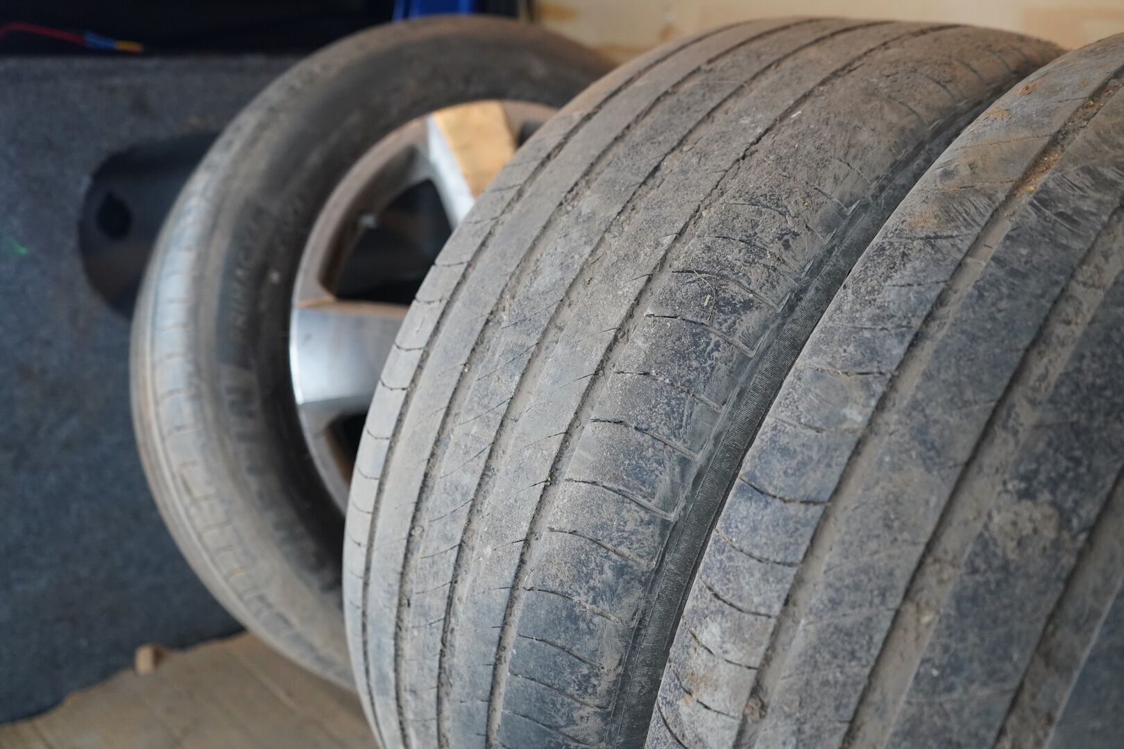 Volkswagen Caddy 2008 Life 1,9 TDI 77 kW DSG-aut * Tämä auto myydään YritysOutlet -valikoimasta vain yritykselle * - Kahdet vanteet / Hyvä huoltohistoria! / Seuraava katsastus 22.7.2026