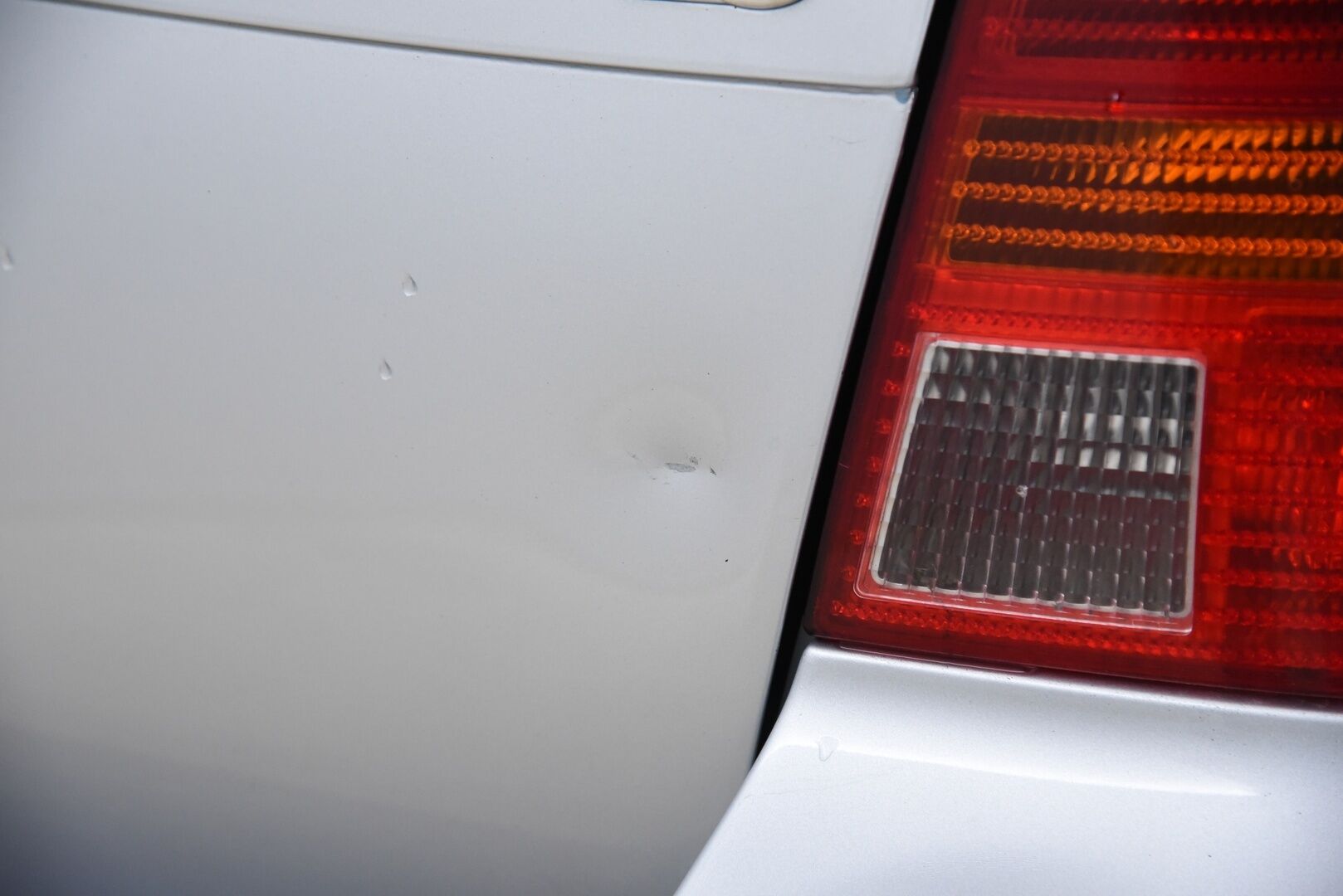 Volkswagen Golf Variant 2003 5D GOLF VARIANT 1.6-1J/250 / Suomi-auto / Vetokoukku / Lohkolämmitin / Penkinlämmitimet / YritysOutlet - Myydään vain yrityksille - 8kk leimaa! / YritysOutlet - Myydään vain yrityksille