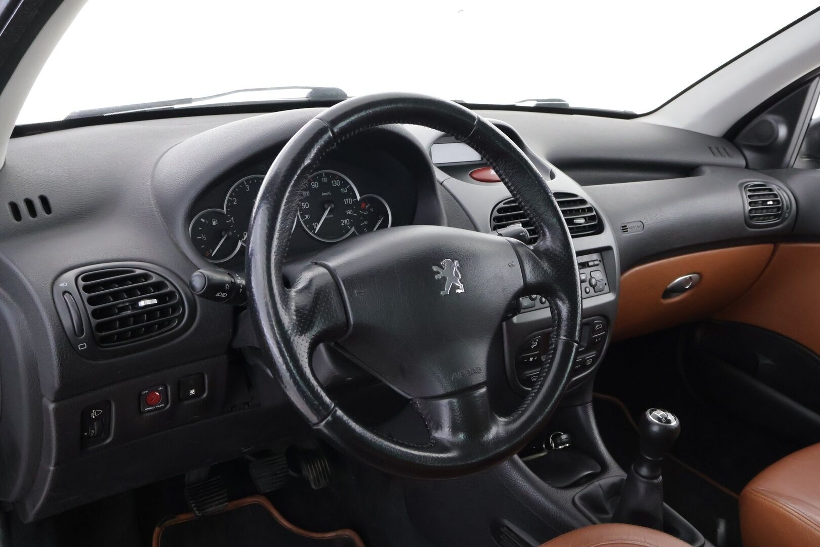 Peugeot 206 2004 MYYDÄÄN HUUTOKAUPAT.COM! - MYYDÄÄN HUUTOKAUPAT.COM!