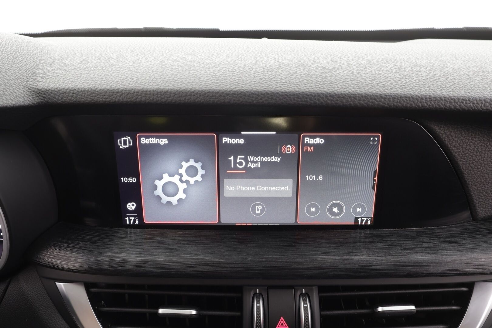 Alfa Romeo Stelvio 2021 2,2 Diesel 190hp Q4 super - | Adapt. Cruise | Xenon | P-Kamera | Muistipenkki | Kaistavahti | Keyless |Lohkolämmitin |