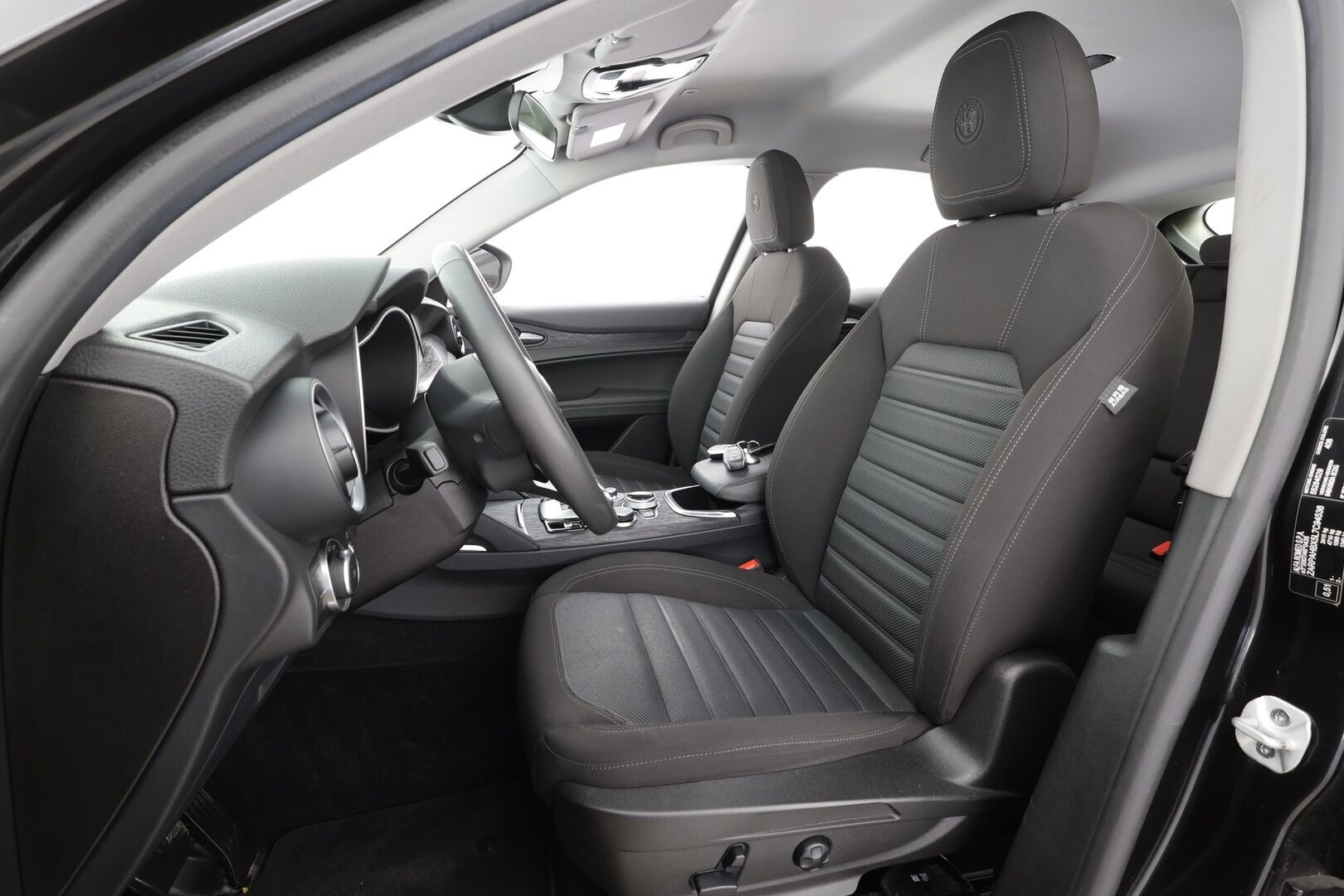 Alfa Romeo Stelvio 2021 2,2 Diesel 190hp Q4 super - | Adapt. Cruise | Xenon | P-Kamera | Muistipenkki | Kaistavahti | Keyless |Lohkolämmitin |