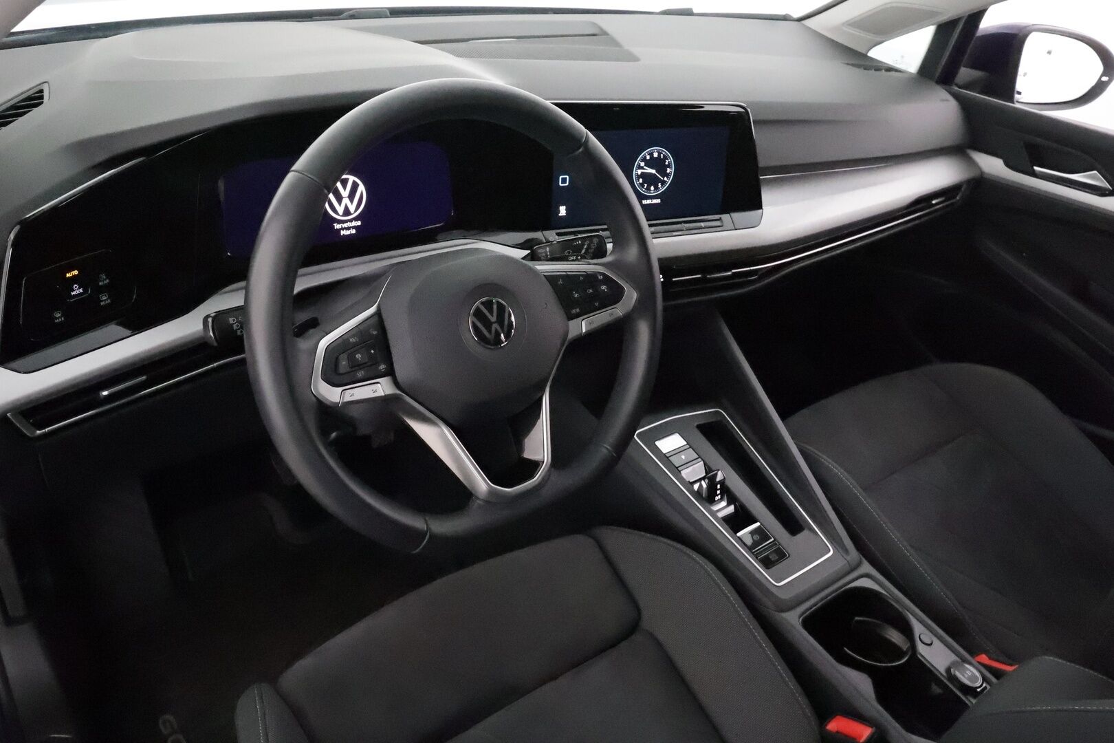Volkswagen Golf 2021 Comfort Business 1,5 eTSI (MHEV) DSG **Webasto / Adapt.Vakkari / LED-valot / P.Tutkat / Hierova Muistipenkki / Navi** - Suomi-auto / Kahdet Renkaat