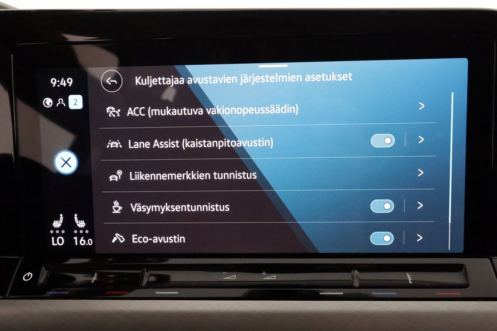 Volkswagen Golf 2021 Comfort Business 1,5 eTSI (MHEV) DSG **Webasto / Adapt.Vakkari / LED-valot / P.Tutkat / Hierova Muistipenkki / Navi** - Suomi-auto / Kahdet Renkaat