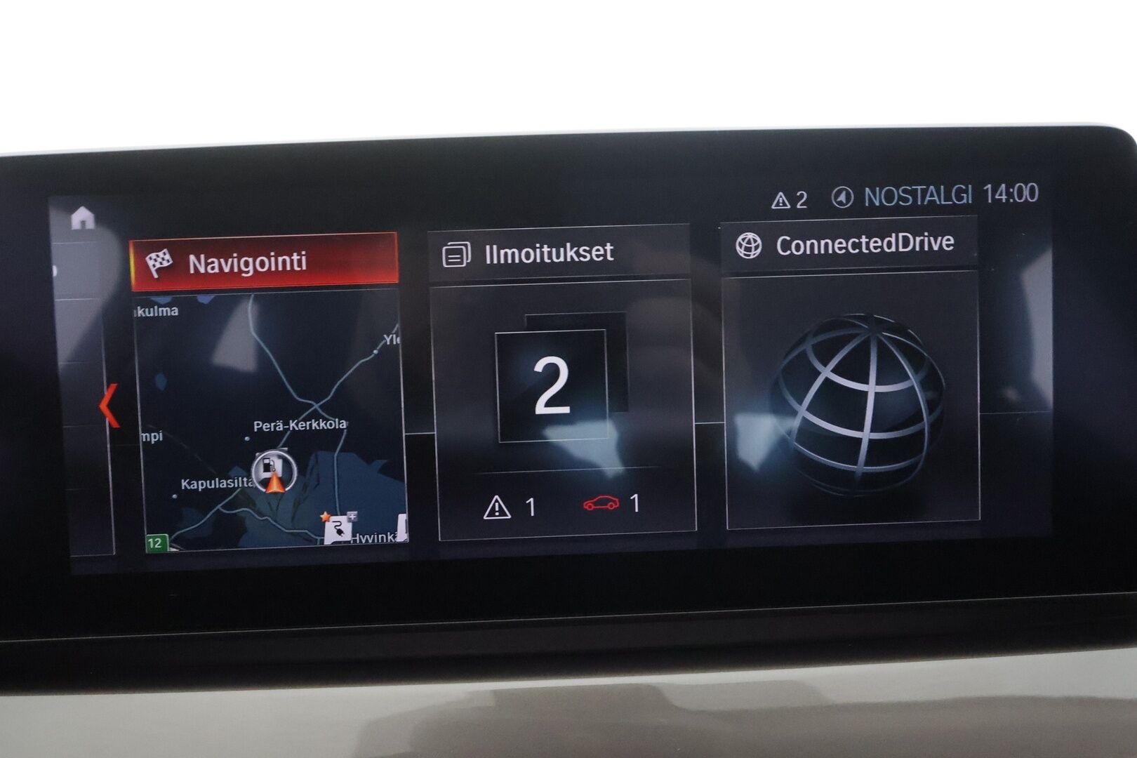 BMW X1 2021 F48 xDrive25e A Charged Edition xLine * HUD / Koukku / Vakkari / P.kamera / Sähköluukku / Navi / LED / Puolinahat * - 1.Om Suomi-auto / Kahdet renkaat aluvanteilla / Merkkihuollettu