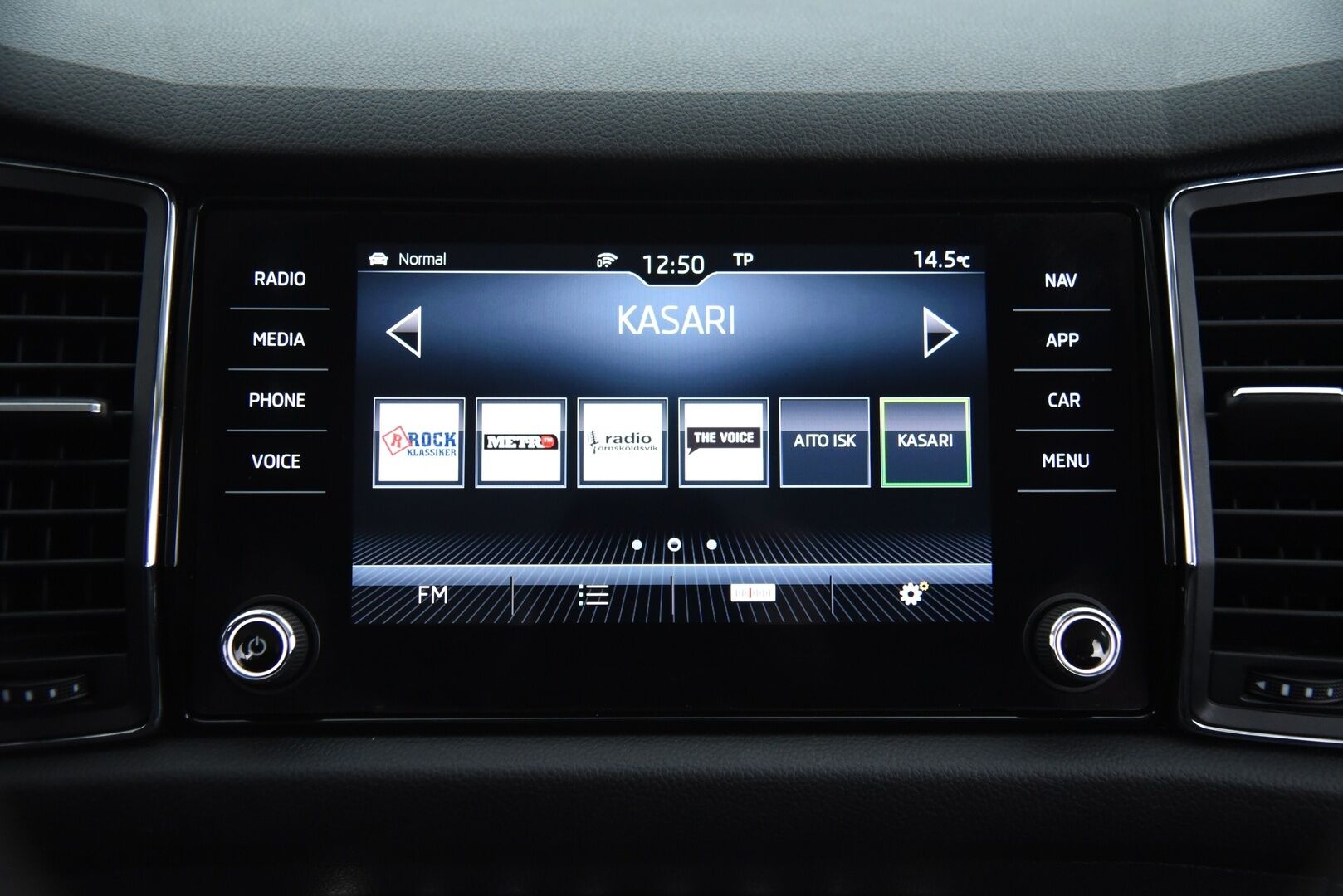 Skoda Kodiaq 2017 2,0 TDI 190 4x4 Style DSG Autom 7p - Webasto  Koukku | Canton | 360-kamera | Travel Assist