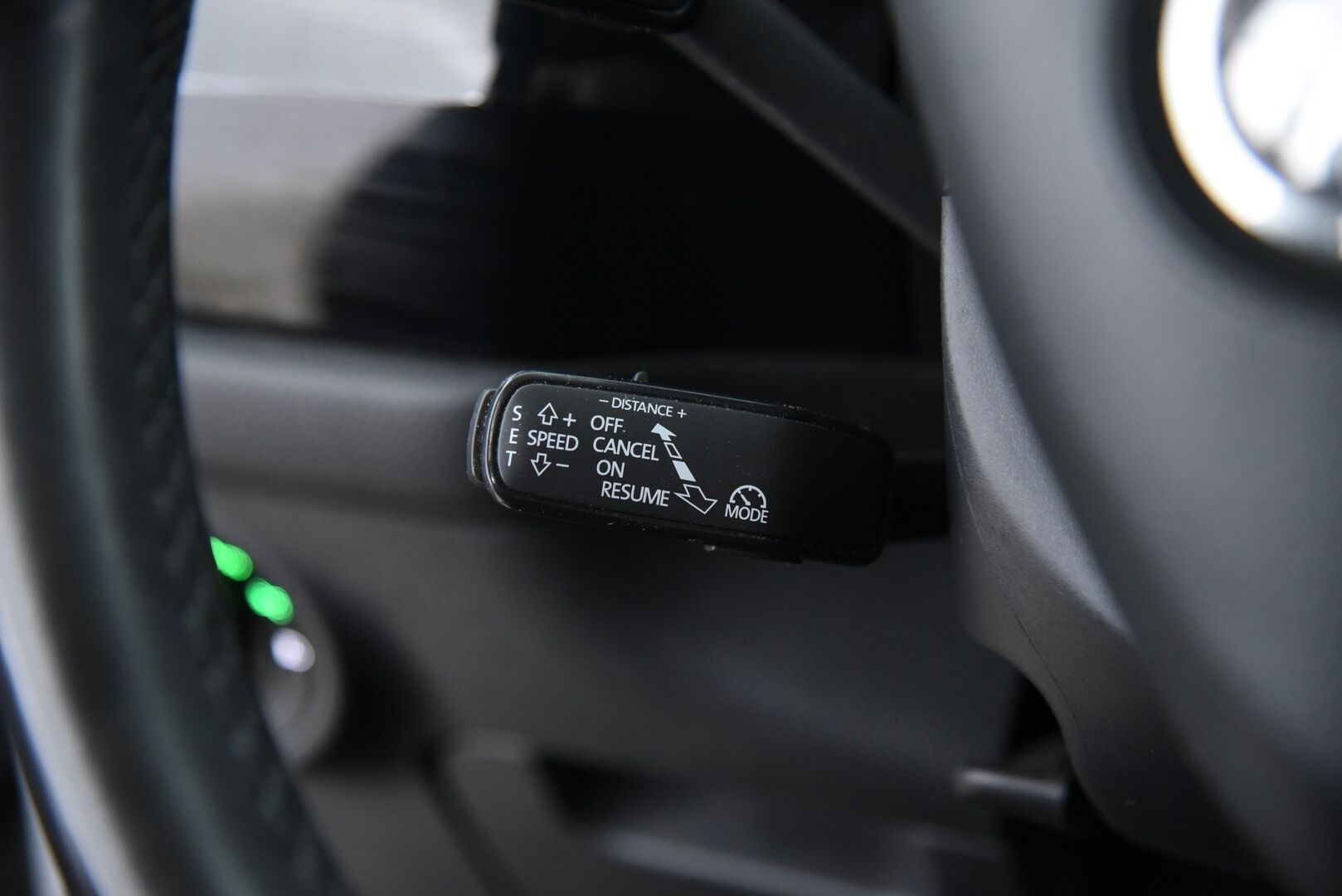 Skoda Kodiaq 2017 2,0 TDI 190 4x4 Style DSG Autom 7p - Webasto | Adapt.vak | Koukku | Canton | 360-kamera | Aktiiviset LED | Nahka-Alcantara