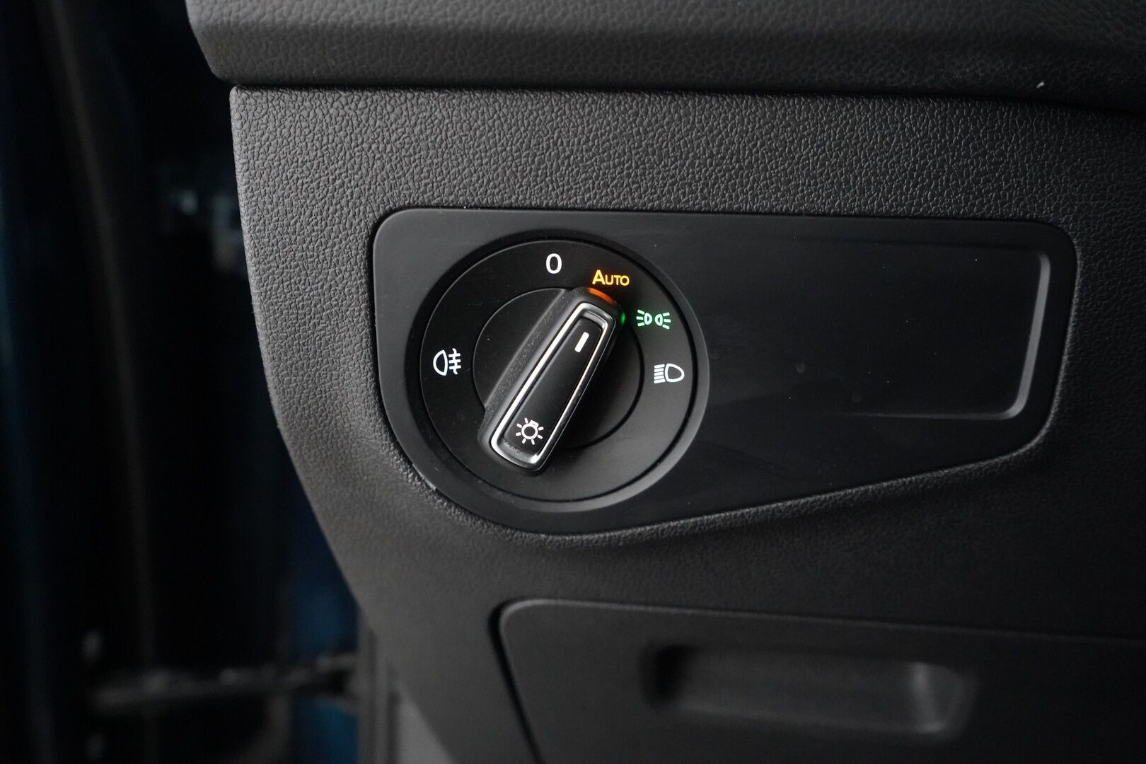 Volkswagen Tiguan 2021 1,5 TSI 110 kW DSG-automaatti - KATSO POIKKEUSHINTA! | ACC | Webasto | Lane Assist | Tutkat | Kahdet hyvät renkaat vanteilla | Viimeisin huolto 84tkm