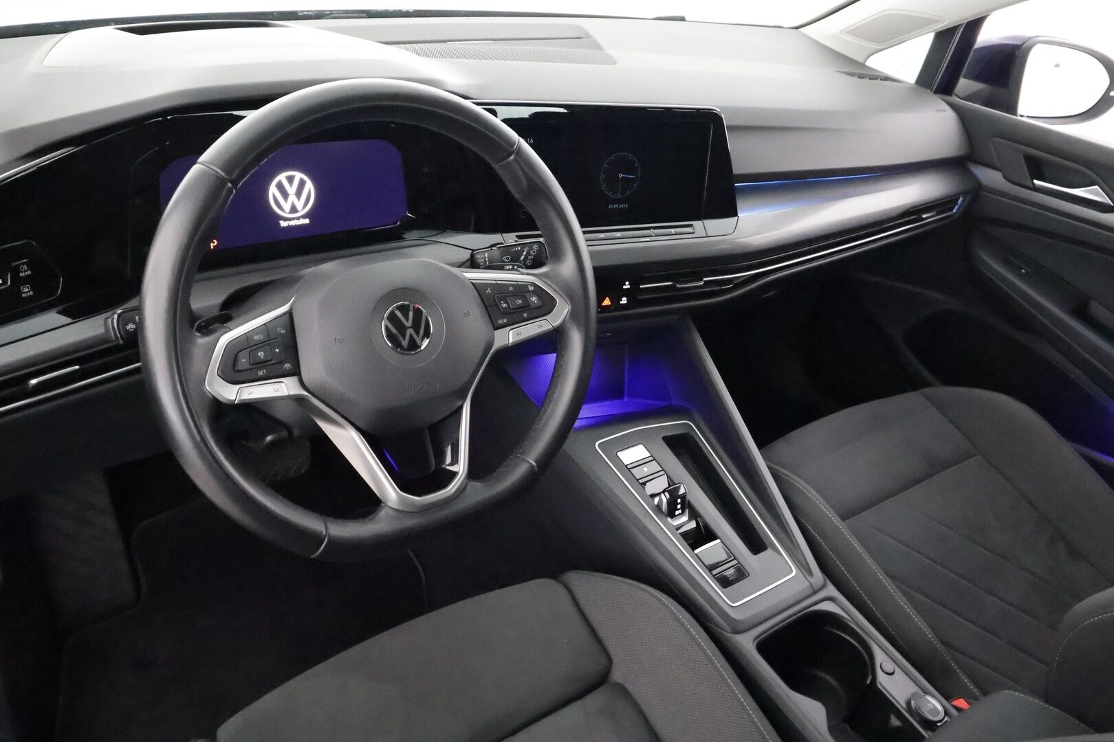 Volkswagen Golf 2021 Style eHybrid 150 kW (PHEV) DSG-automaatti - | Webasto | ACC | HUD | Matrix-LED | P.Kamera | Hierova Sporttipenkki Muistilla | Navi | Kaistavahti | Keyless | Kahdet renkaat | 2x Latauskaapelit | Suomi-auto |