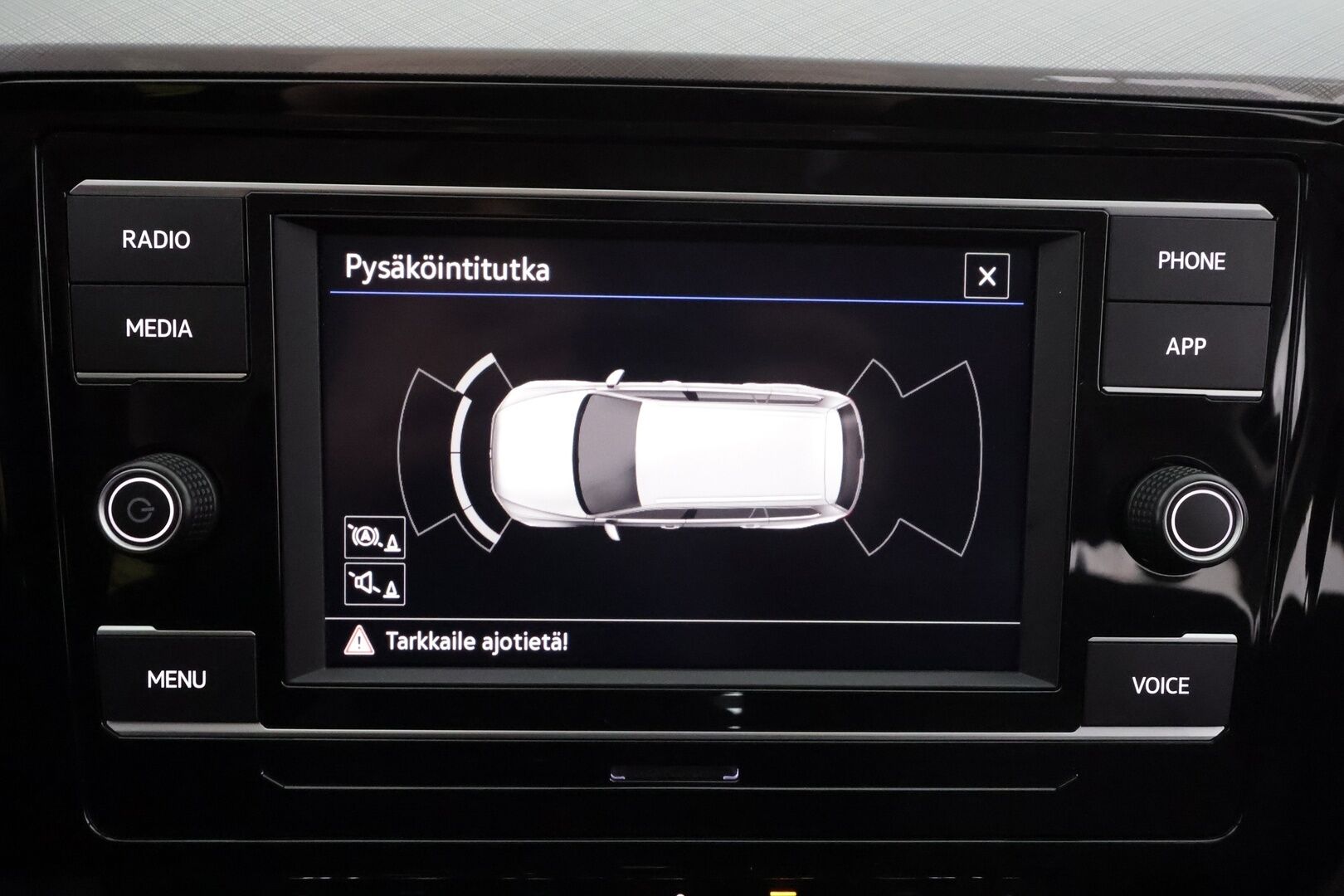 Volkswagen Passat 2021 Variant 2,0 TDI EVO SCR 110 kW DSG * ACC / Webasto / Apple & Android / LED / P.tutkat / 3-alueinen ilmastointi * - 1.om Suomi-auto /  Merkkihuollettu / Kahdet renkaat