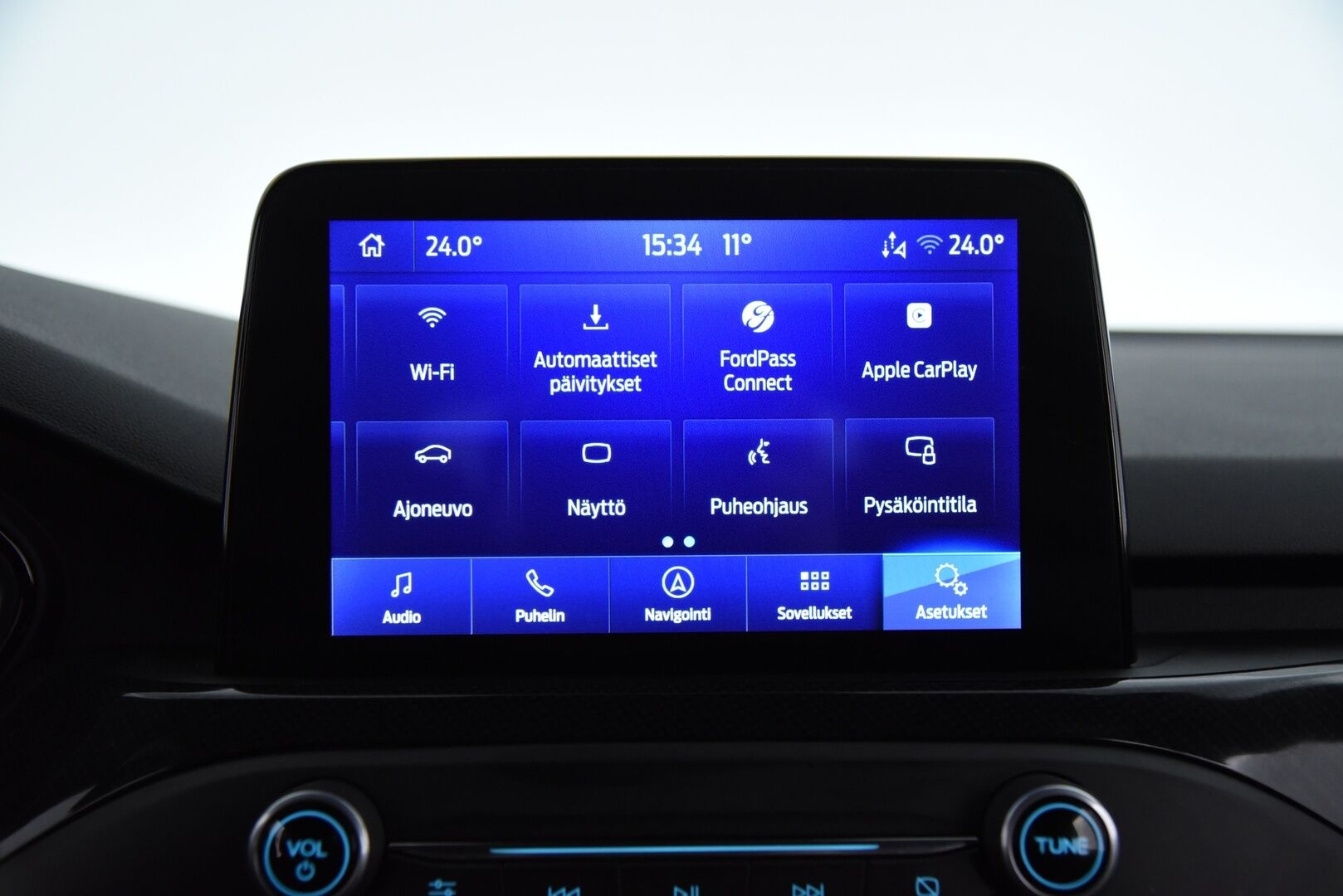 Ford Focus 2021 1,5 TDCi EcoBlue 120hv A8 ST-Line Wagon * Webasto / Adapt. vakkari / Lämmitettävä tuulilasi / P-kamera / Koukku / Kaistavahti - Suomi-auto / Kahdet renkaat omilla alumiinivanteilla / Hihna tehty 2025  / Juuri huollettu!