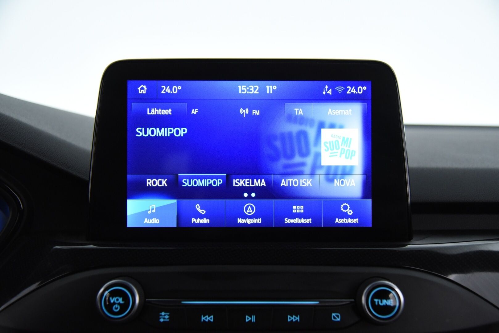 Ford Focus 2021 1,5 TDCi EcoBlue 120hv A8 ST-Line Wagon * Webasto / Adapt. vakkari / Lämmitettävä tuulilasi / P-kamera / Koukku / Kaistavahti - Suomi-auto / Kahdet renkaat omilla alumiinivanteilla / Hihna tehty 2025  / Juuri huollettu!