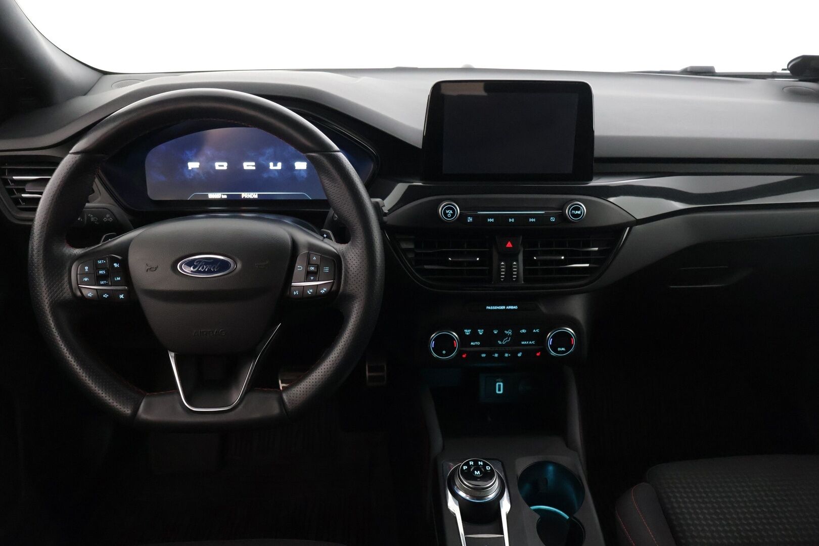 Ford Focus 2021 1,5 TDCi EcoBlue 120hv A8 ST-Line Wagon * Webasto / Adapt. vakkari / Lämmitettävä tuulilasi / P-kamera / AppleCarPlay * - * Suomi-auto / Merkkiliikkeen huoltokirja! / Kahdet renkaat omilla alumiinivanteilla! *