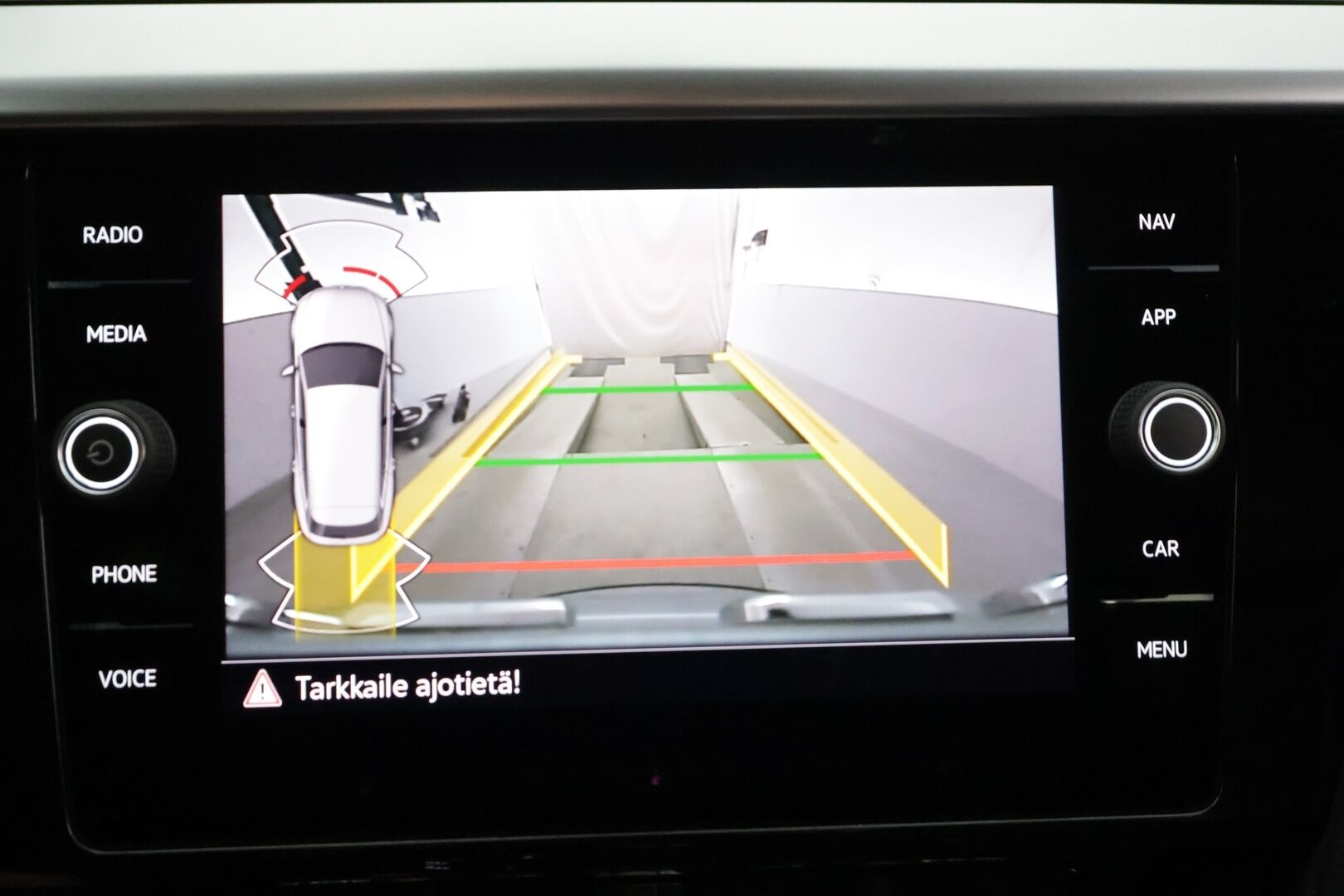 Volkswagen Arteon 2022 Shooting Brake R-Line eHybrid 160 kW DSG-automaatti - | ACC | Webasto | Koukku | Hierova ergocomfort Istuin | LED | P.Kamera | Puolinahat | Apple&Android | Kahdet Renkaat |