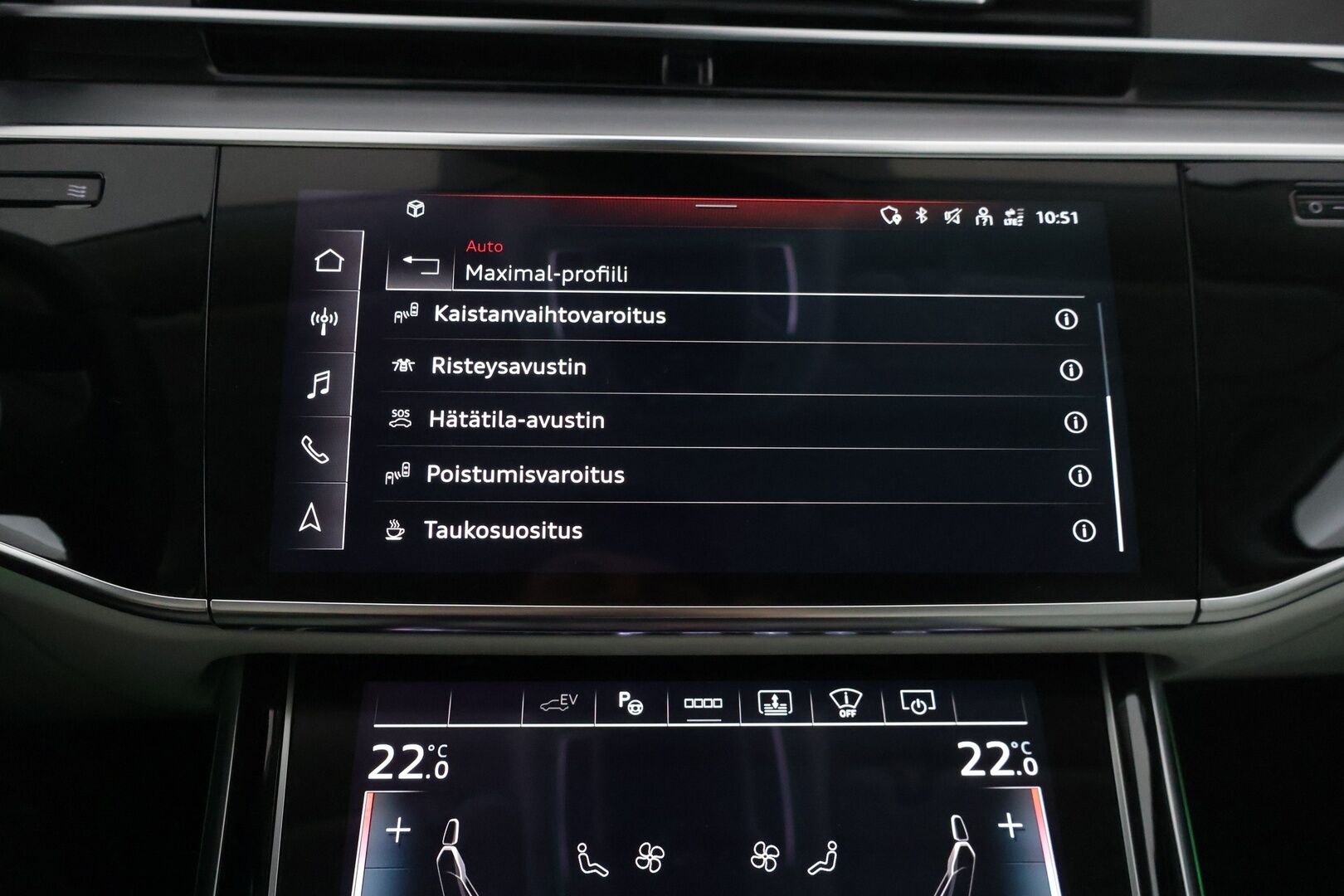 Audi A8 2021 Sedan Lang 60 TFSI e quattro tiptronic *Häikäsevät varusteet / HD Matrix LED+Laser / TV / Sähkösäätöiset etu- ja takaistuimet hieronnalla & ilmastoinnilla / HUD / Yönäkö / Panorama / Imuovet* - 3,99% KORKOTARJOUS TÄHÄN AUTOON 21.9. ASTI - *Akku kuntotarkistettu! / 1-omisteinen Suomi-auto! / Todella hieno yksilö!*
