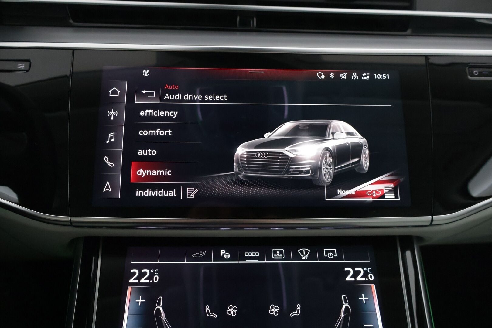 Audi A8 2021 Sedan Lang 60 TFSI e quattro tiptronic *Häikäsevät varusteet / HD Matrix LED+Laser / TV / Sähkösäätöiset etu- ja takaistuimet hieronnalla & ilmastoinnilla / HUD / Yönäkö / Panorama / Imuovet* - 3,99% KORKOTARJOUS TÄHÄN AUTOON 21.9. ASTI - *Akku kuntotarkistettu! / 1-omisteinen Suomi-auto! / Todella hieno yksilö!*