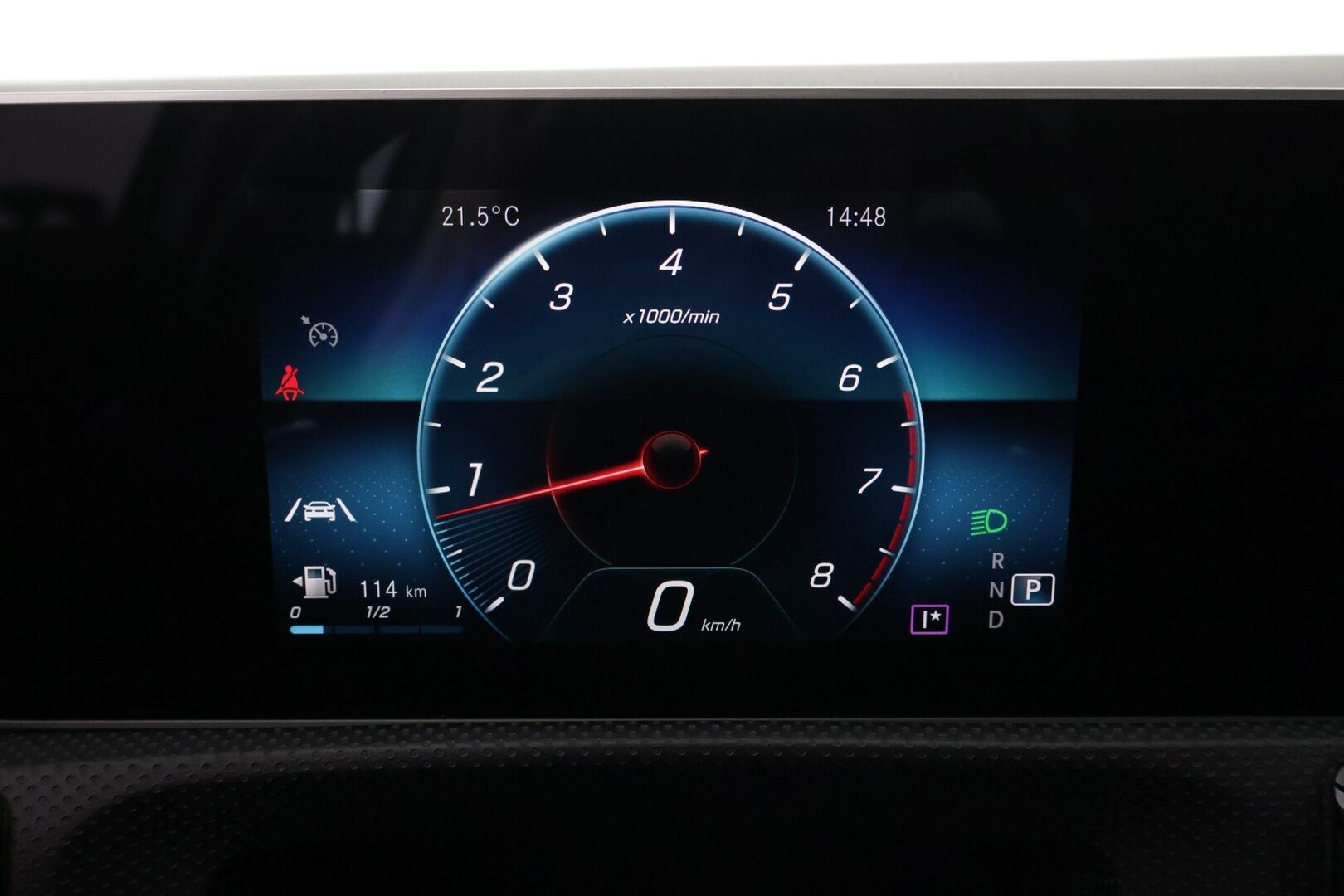 Mercedes-Benz A 2018 200 A Business AMG ** Panorma / Widescreen / P.kamera / LED / Navi ** - *Näyttävä / Hyvin pidetty / Huippu siisti!* - Osta nyt, maksa vasta ensi vuonna