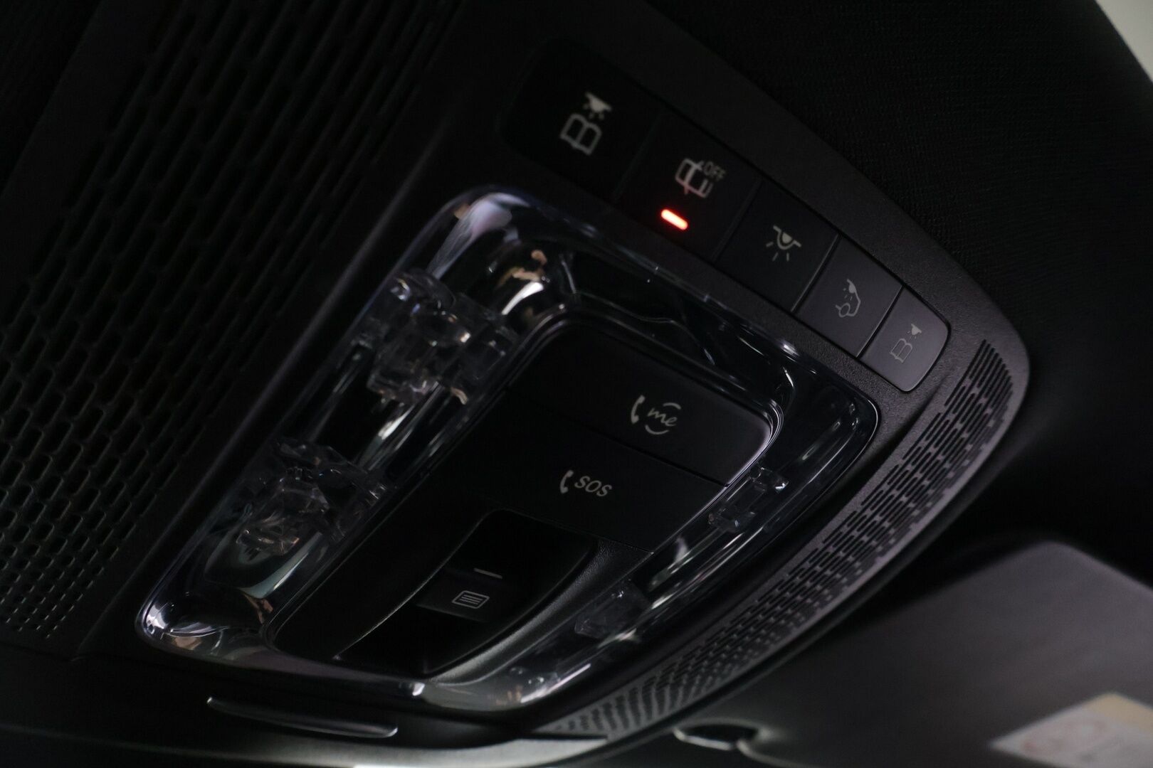 Mercedes-Benz A 2018 200 A Business AMG ** Panorma / Widescreen / P.kamera / LED / Navi ** - *Näyttävä / Hyvin pidetty / Huippu siisti!*