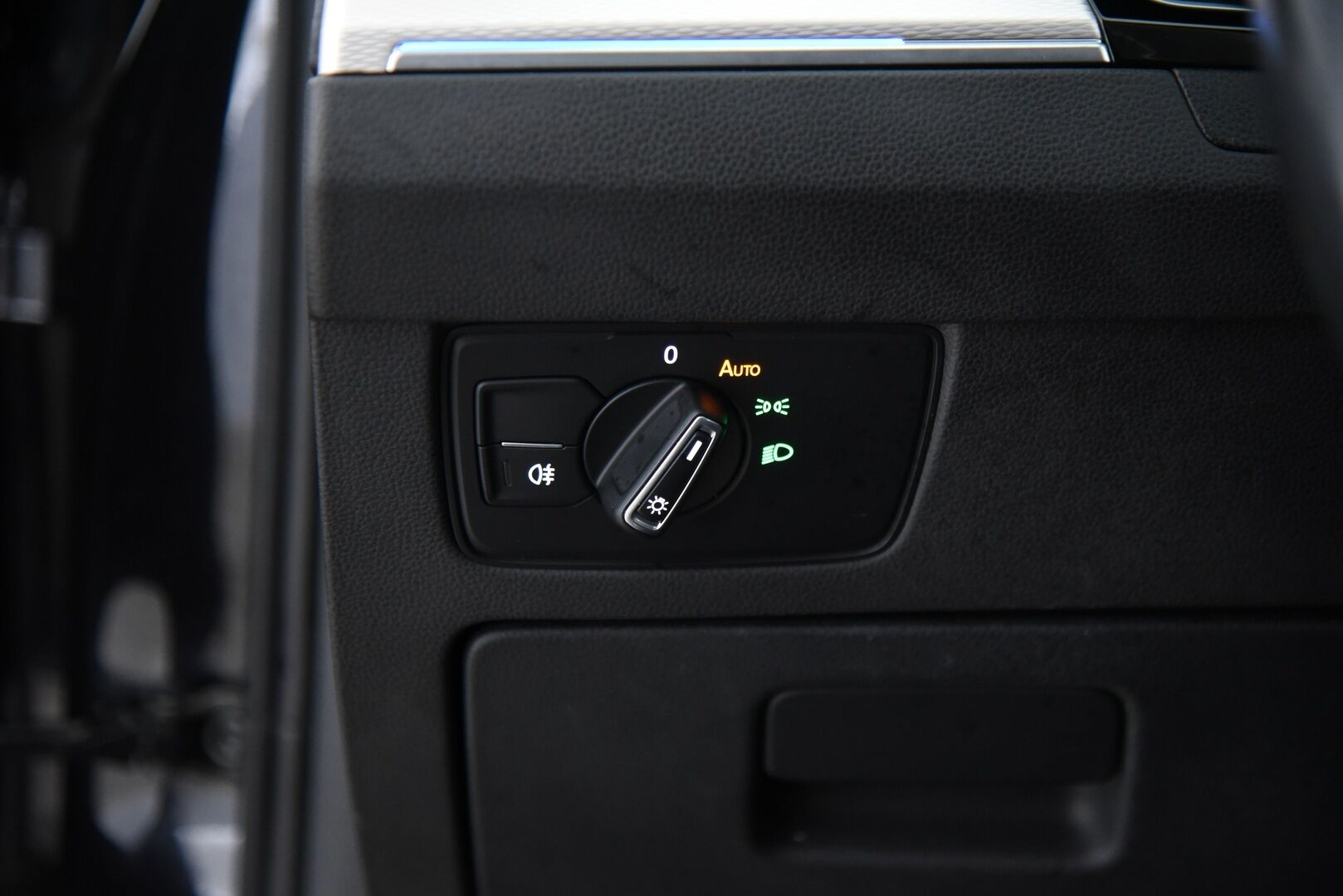VOLKSWAGEN PASSAT 2017 Passat Variant GTE Plug-In Hybrid 160 kW (218 hv) DSG-aut / Webasto / Adapt.vak / Koukku / P-kamera / Tulossa myyntiin! - Webasto / Adapt. vak / Koukku / P.Kamera / Siisti GTE Passat 2x renkain!
