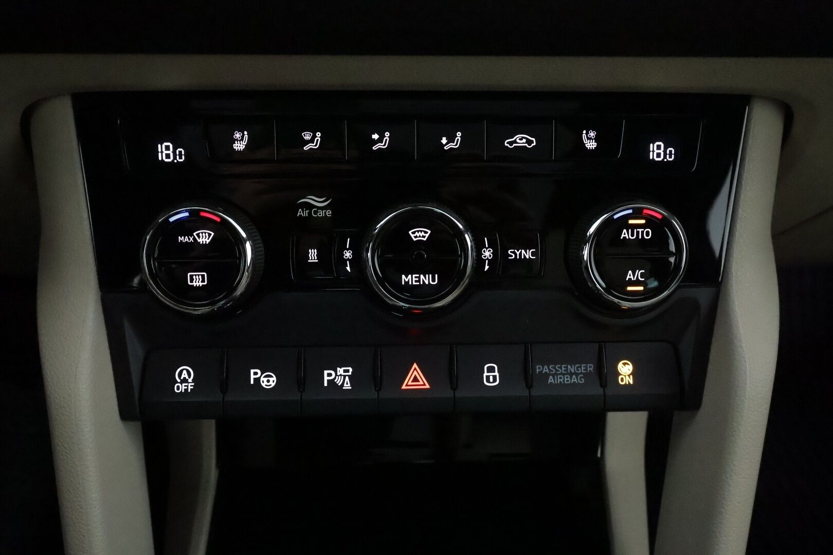 Skoda Kodiaq 2021 2,0 TDI 150 Exclusive Business DSG **Canton / Panorama / Ilmastoidut muistipenkit / 360 Kamera** - 1-om. Suomi-auto / Adapt. vakkari / Webasto / Digimittaristo / Keyless / Apple&Android
