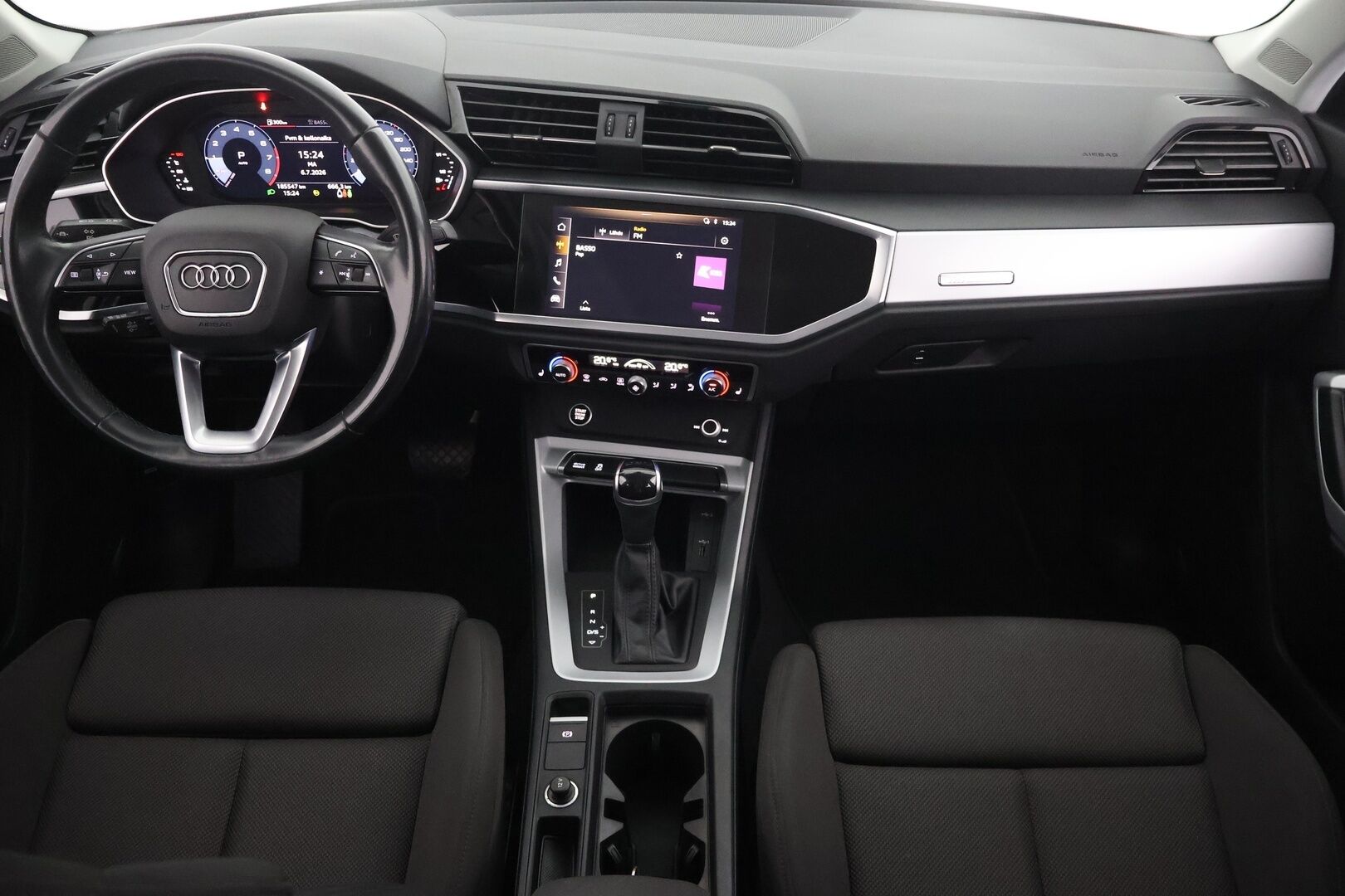 Audi Q3 2021 Business 35 TFSI 110 kW MHEV S tronic - ACC | Webasto | Digimittaristo | LED | Hyvä huoltohistoria! 