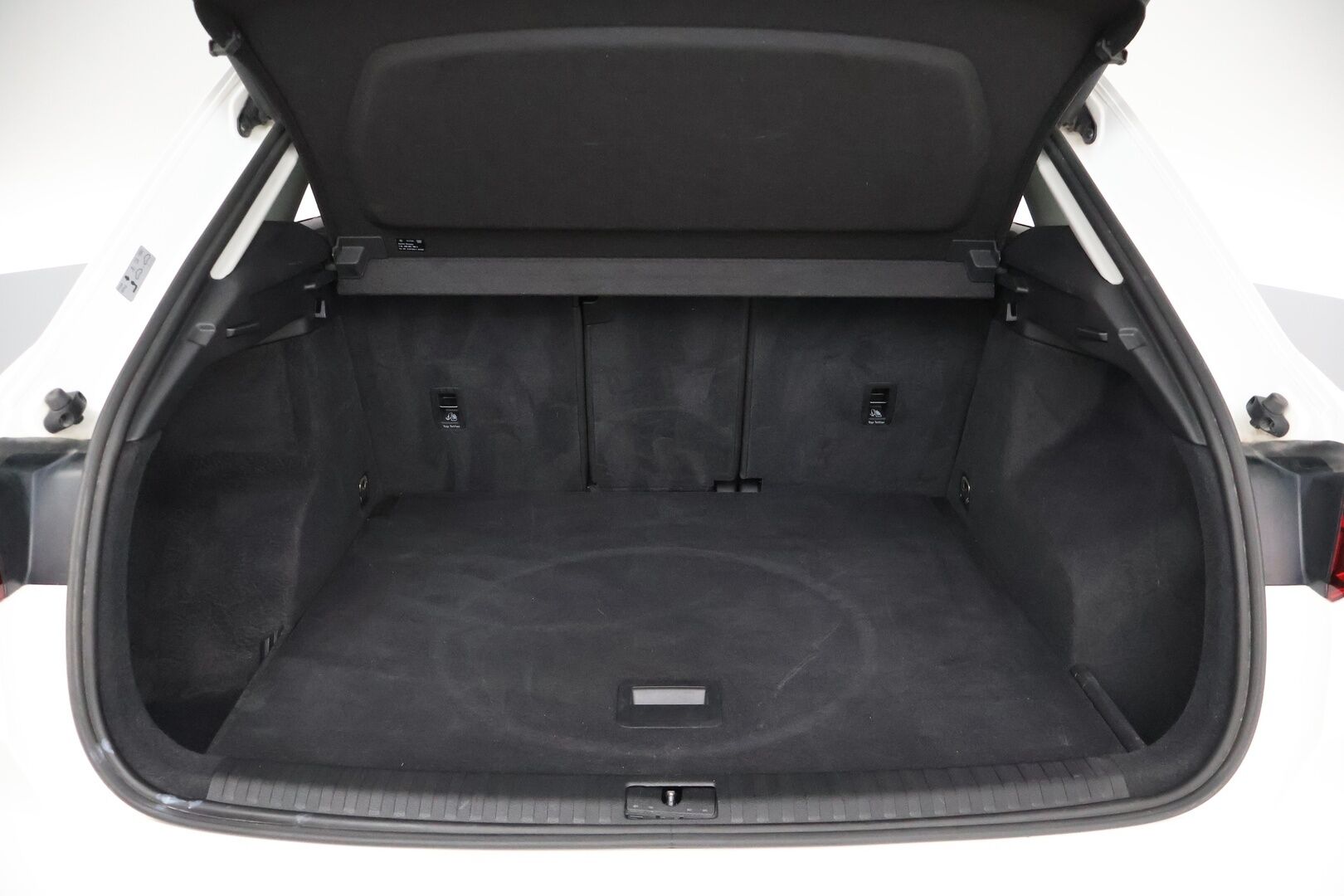 Audi Q3 2021 Business 35 TFSI 110 kW MHEV S tronic - ACC | Webasto | Digimittaristo | LED | Hyvä huoltohistoria! 