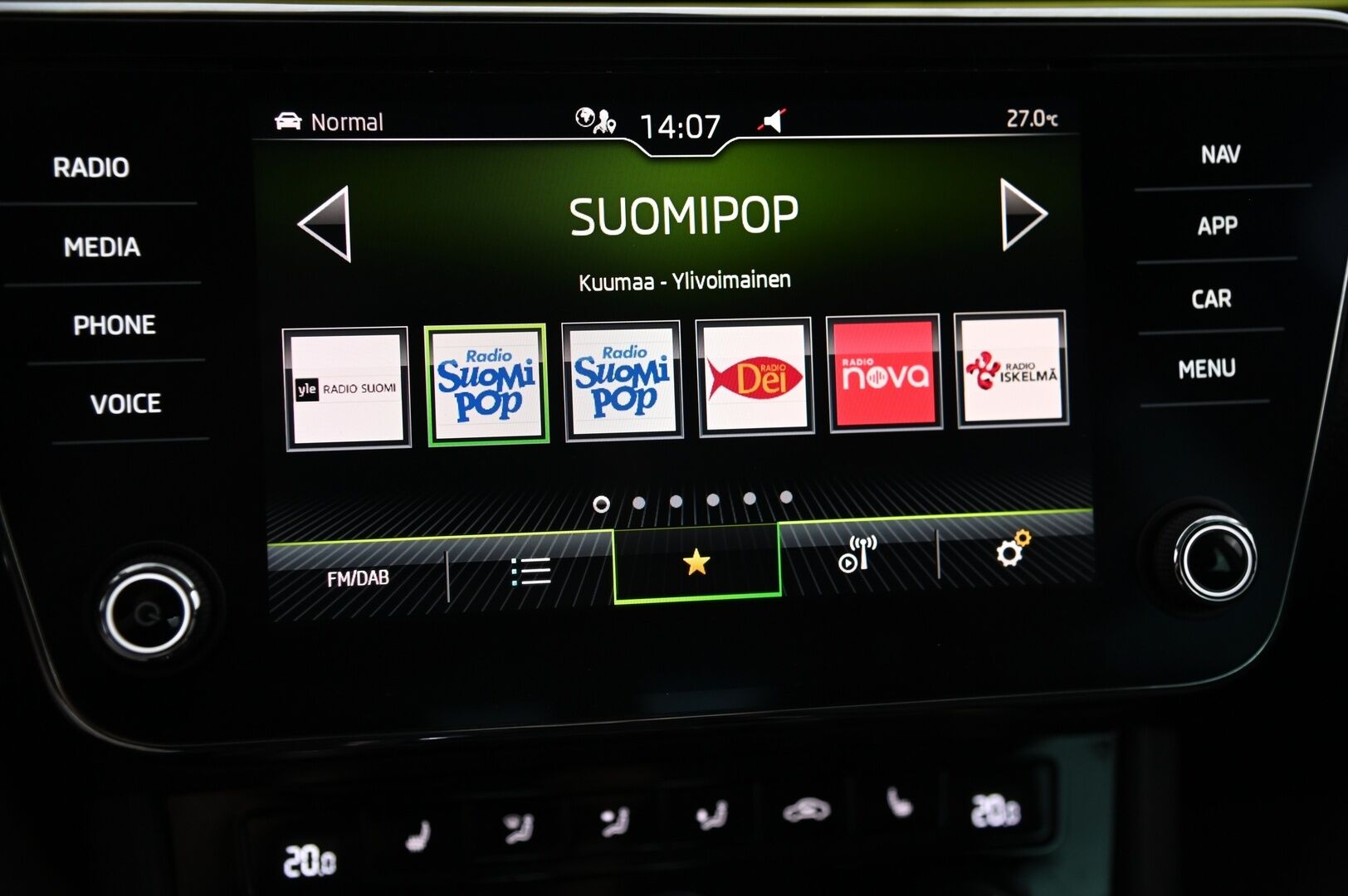 Skoda Superb 2021 1,4 TSI PHEV Style iV DSG Autom. / Canton / Adapt.Vakkari / Vetokoukku / - Juuri katsastettu / Navi / Nahkaverhoilu / Muistipenkit / Peruutuskamera / Matrix-ajovalot /