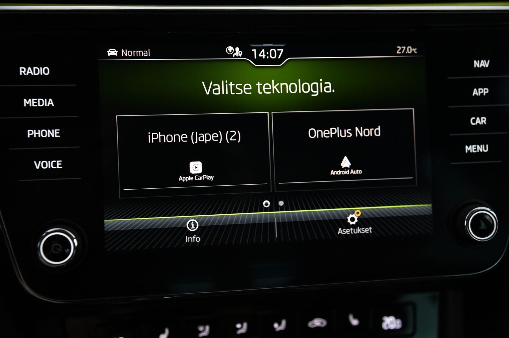 Skoda Superb 2021 1,4 TSI PHEV Style iV DSG Autom. / Canton / Adapt.Vakkari / Vetokoukku / - Juuri katsastettu / Navi / Nahkaverhoilu / Muistipenkit / Peruutuskamera / Matrix-ajovalot /