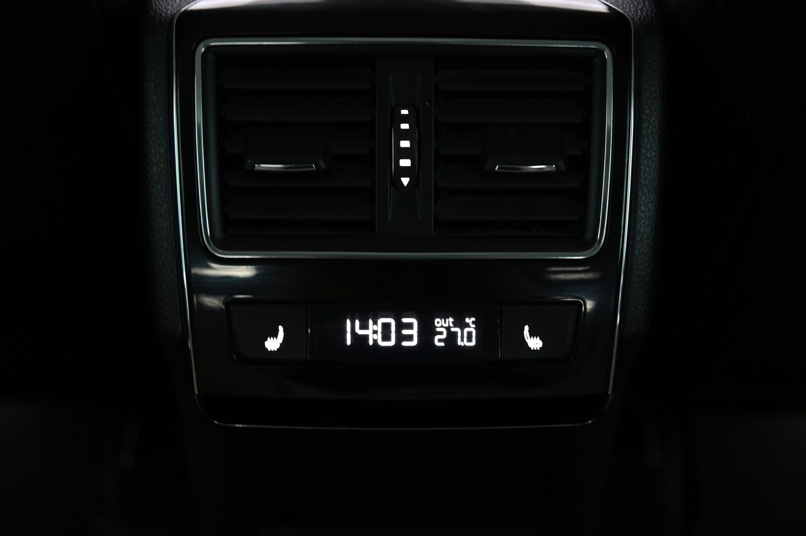 Skoda Superb 2021 1,4 TSI PHEV Style iV DSG Autom. / Canton / Adapt.Vakkari / Vetokoukku / - Juuri katsastettu / Navi / Nahkaverhoilu / Muistipenkit / Peruutuskamera / Matrix-ajovalot /