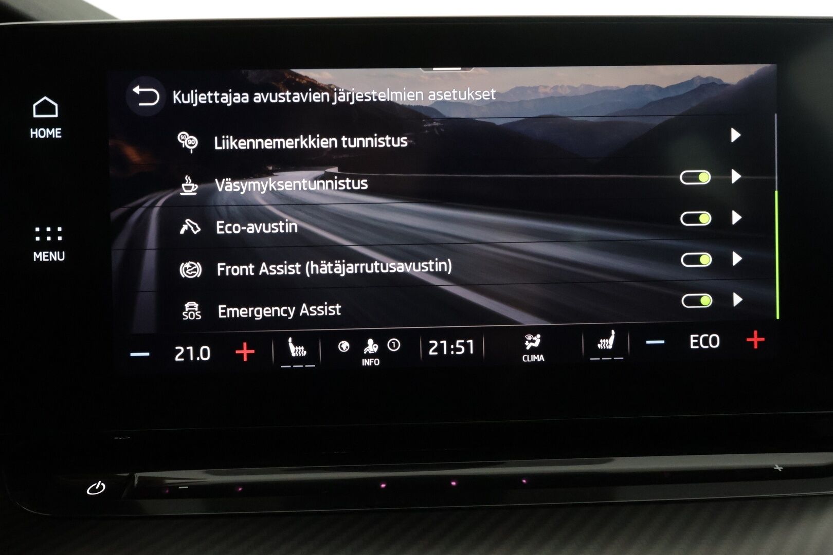 Skoda Octavia 2021 Combi 1,4 TSI PHEV RS iV DSG Autom. - | ACC | Webasto | Matrix-LED | P.Kamera | Ratinlämmitys | HUD | Navi | Keyless | Apple&Android | Suomi-auto | Kahdet Renkaat | Merkkihuollettu |