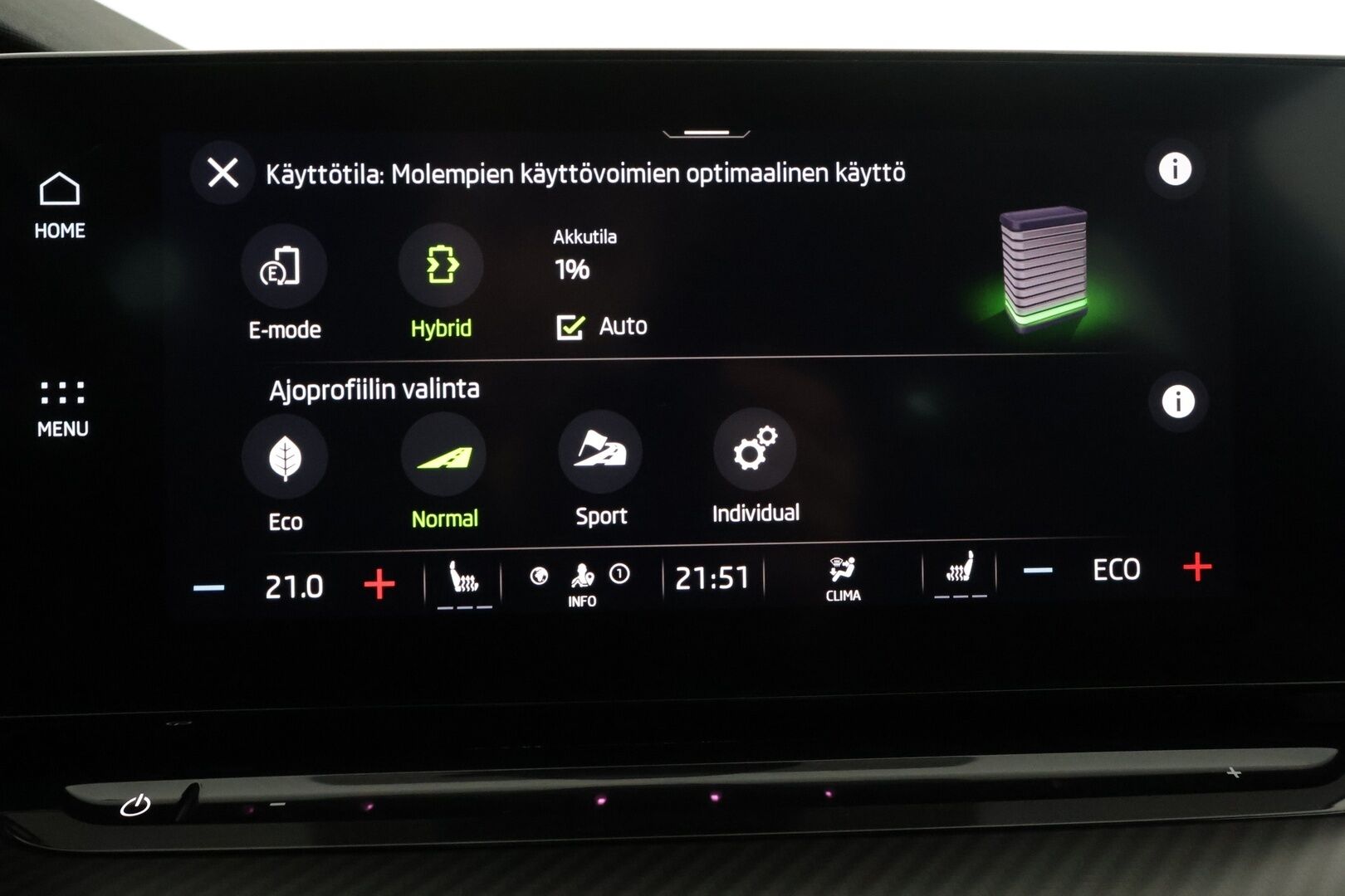 Skoda Octavia 2021 Combi 1,4 TSI PHEV RS iV DSG Autom. - | ACC | Webasto | Matrix-LED | P.Kamera | Ratinlämmitys | HUD | Navi | Keyless | Apple&Android | Suomi-auto | Kahdet Renkaat | Merkkihuollettu |