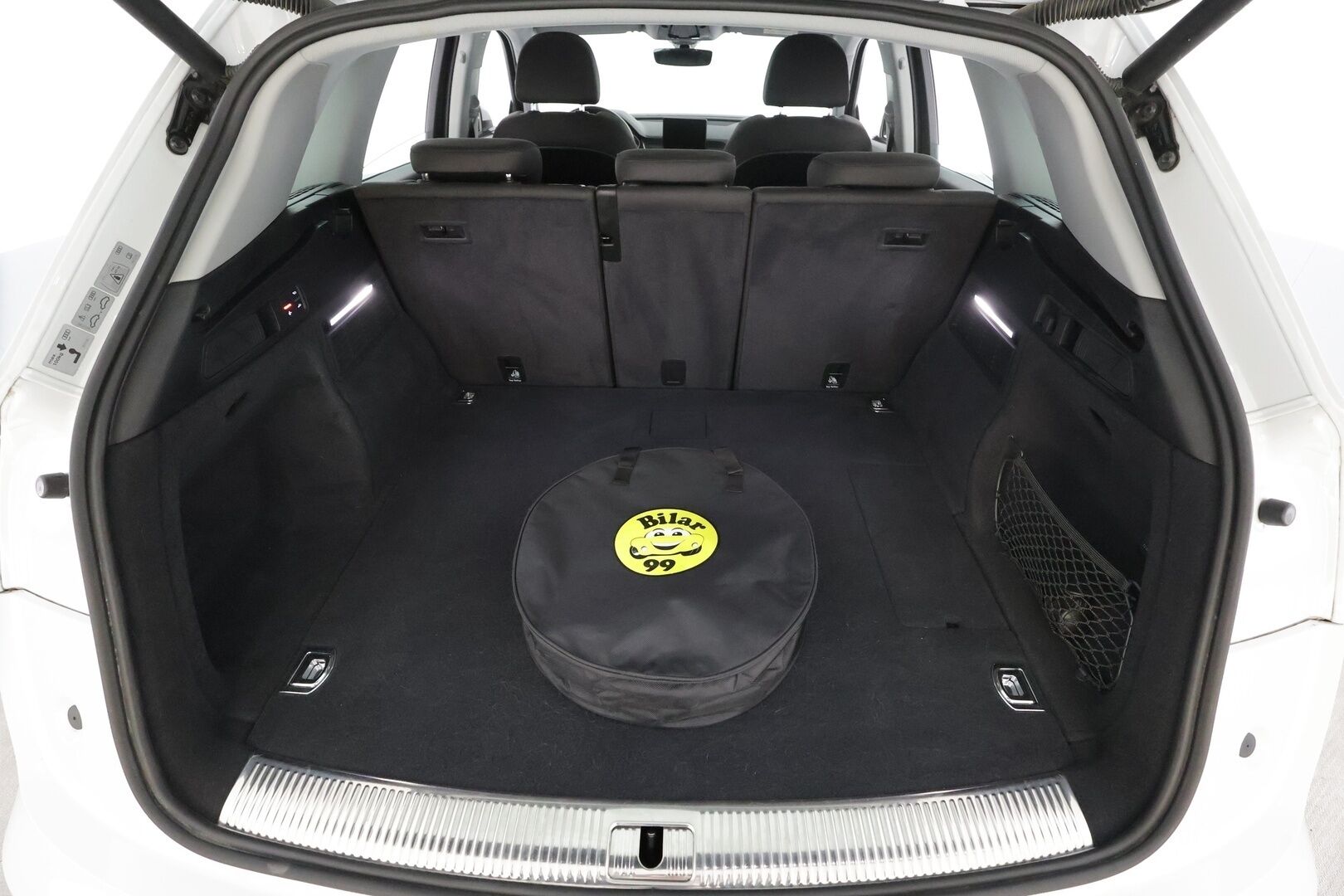 Audi Q5 2020 55 TFSI e quattro S tronic S-line * ACC / Matrix LED / P.kamera / Ilma-alusta / Keyless / Navi / Vetokoukku * - Koti & kauppalaturi / 1.Om suomi-auto / Kahdet renkaat