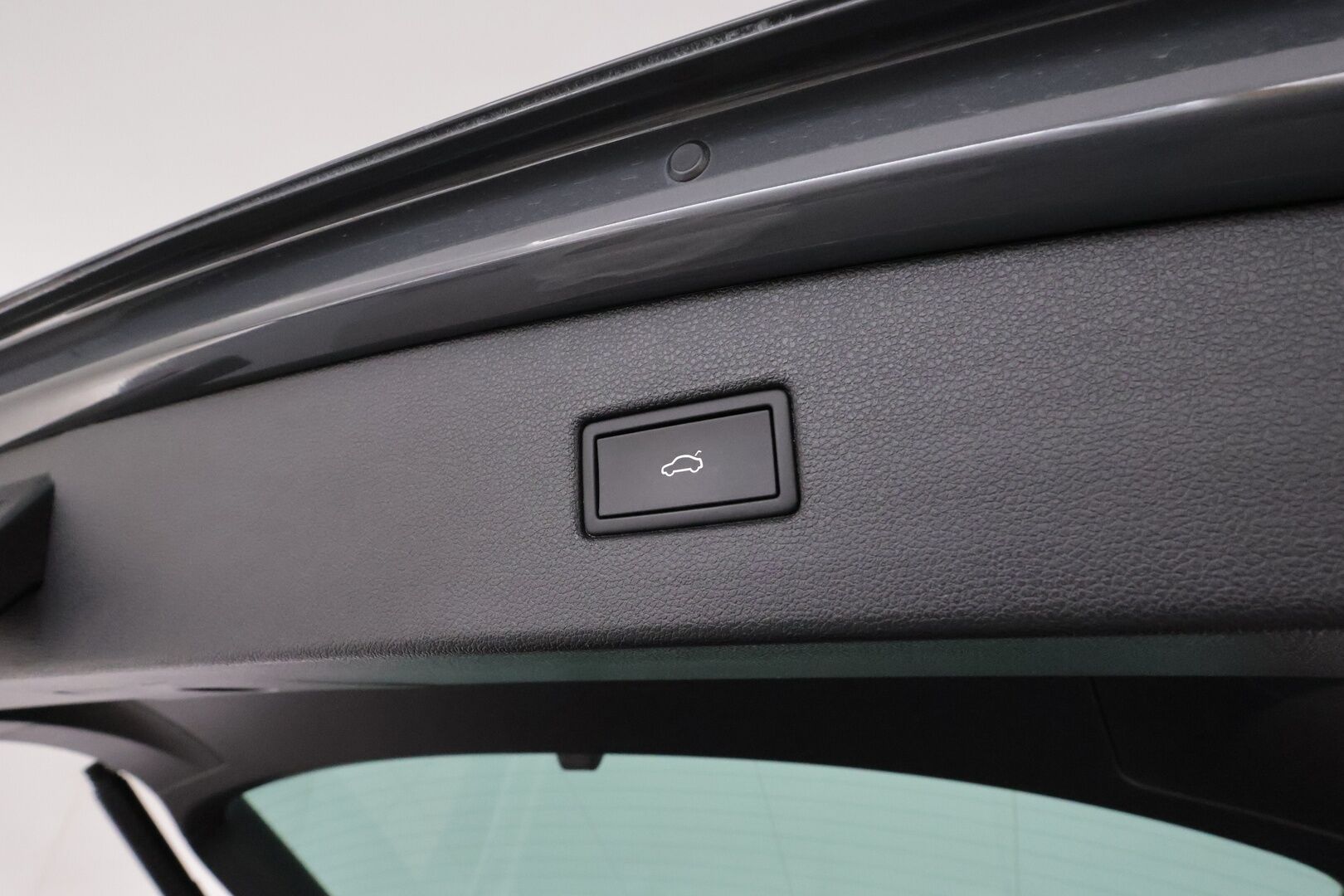 Volkswagen Tiguan 2021 Style 1,5 TSI 110 kW DSG *ACC / Webasto / P.kamera / IQ.Light / Digimittaristo / Hierovat penkit* - Suomi-auto / Kahdet renkaat aluvanteilla 