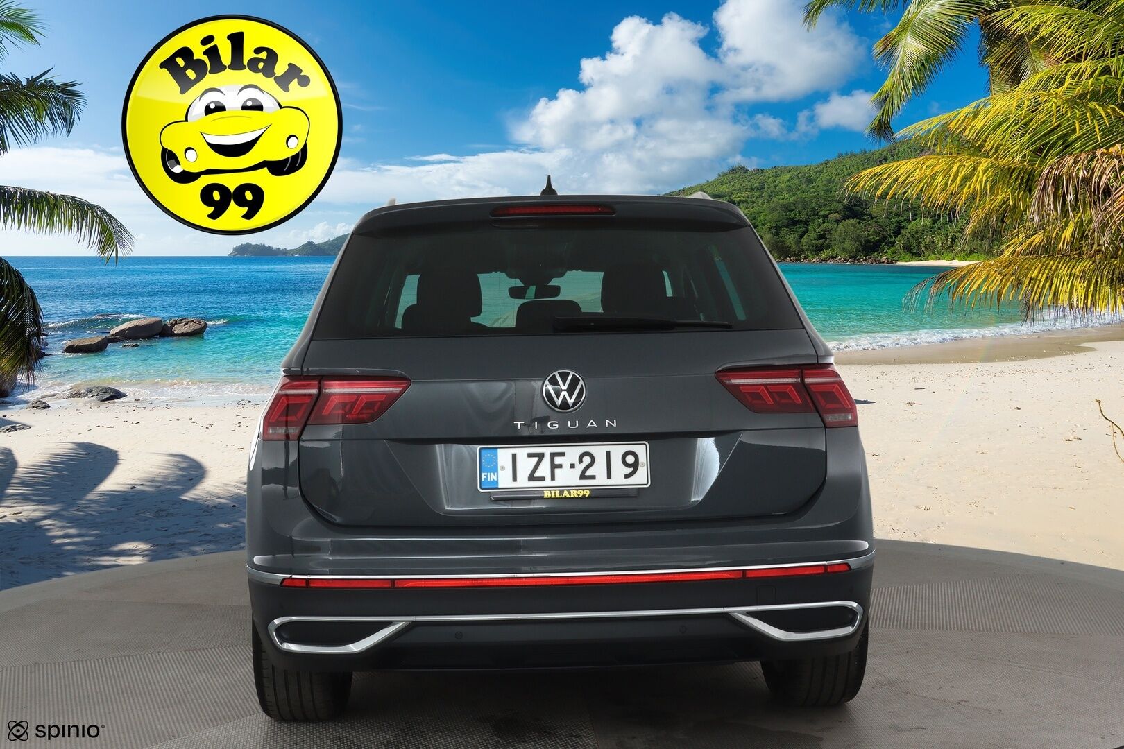 Volkswagen Tiguan 2021 Style 1,5 TSI 110 kW DSG *ACC / Webasto / P.kamera / IQ.Light / Digimittaristo / Hierovat penkit* - Suomi-auto / Kahdet renkaat aluvanteilla 