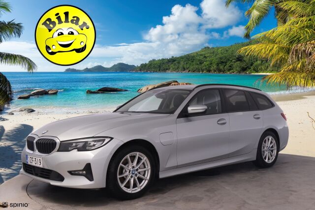 BMW 330 2021