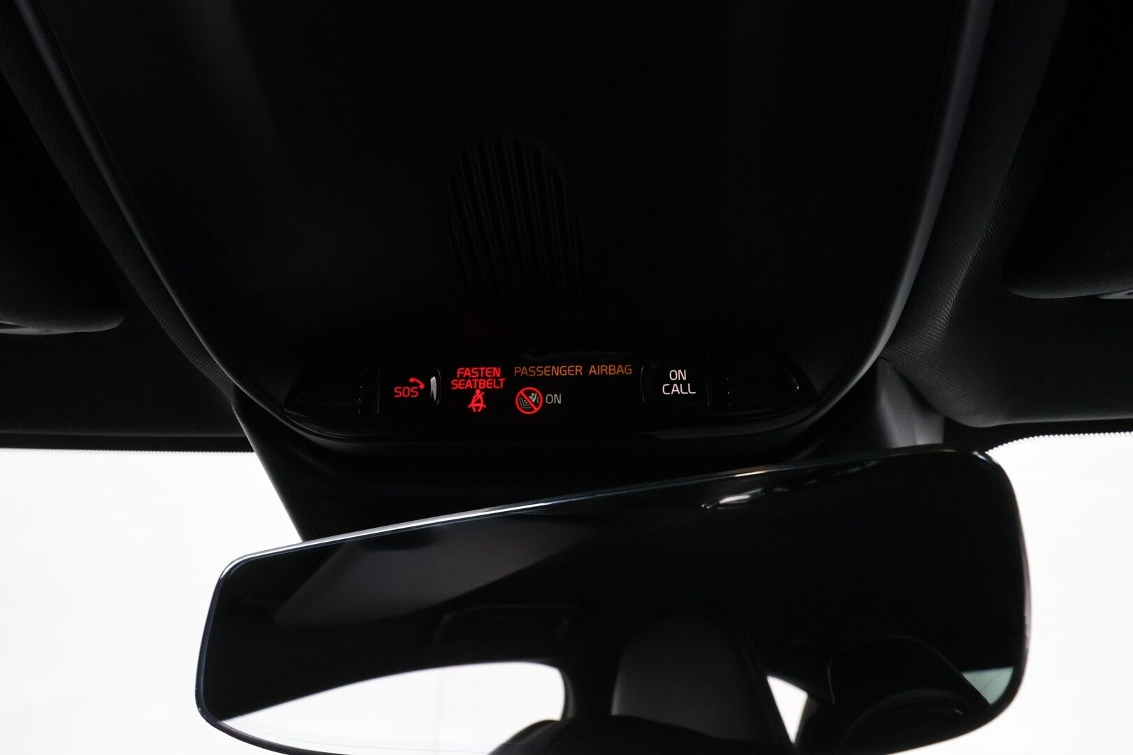 Volvo S60 2021 T8 TwE AWD Business R-Design * B&O / Webasto / Koukku / ACC / Full-LED / P.Kamera / Sportpenkki Muistilla * - Akku kuntotarkastettu / Suomi-auto / 2x Latauskaapelit / Kahdet renkaat / Merkkihuollettu! - Osta nyt, maksa vasta ensi vuonna