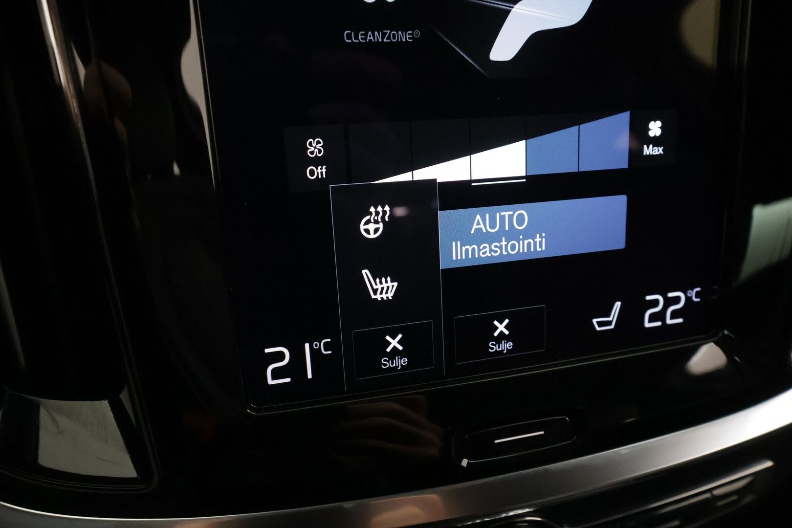 Volvo S60 2021 T8 TwE AWD Business R-Design * B&O / Webasto / Koukku / ACC / Full-LED / P.Kamera / Sportpenkki Muistilla * - Akku kuntotarkastettu / Suomi-auto / 2x Latauskaapelit / Kahdet renkaat / Merkkihuollettu! - Osta nyt, maksa vasta ensi vuonna