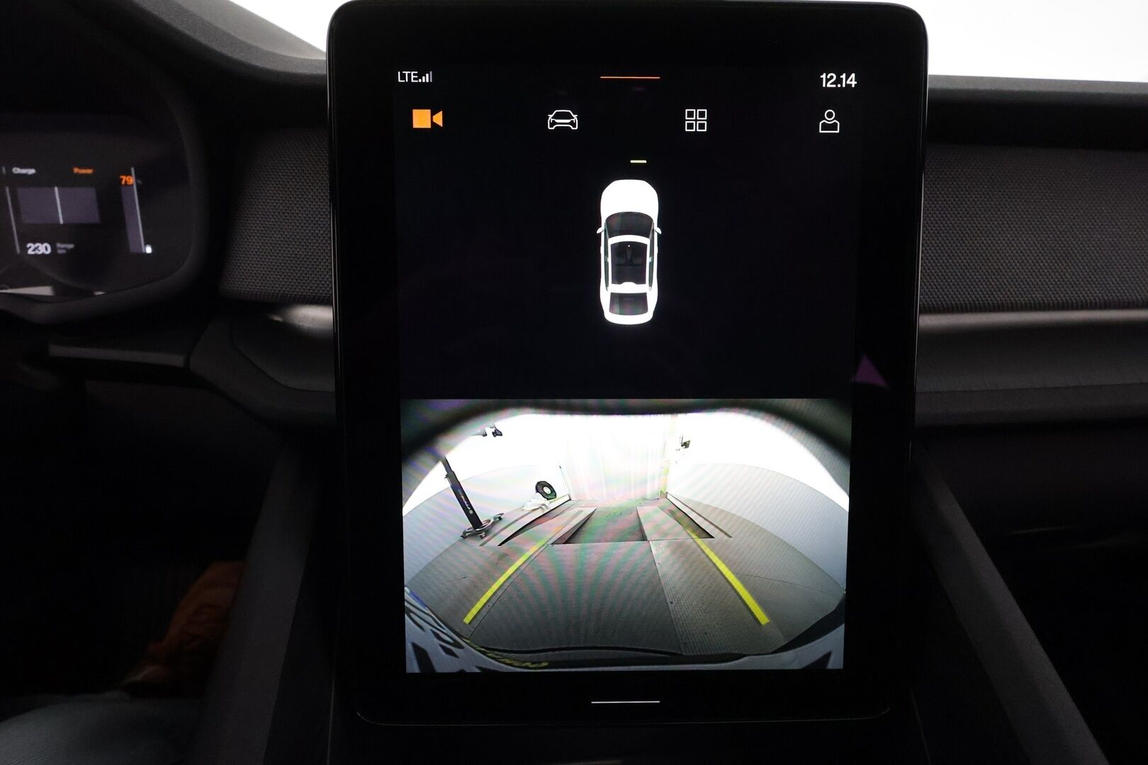 POLESTAR 2 2021 Long Range Dual Motor, 300kW ** Pilot&Plus / Lasikatto / 360° Kamera / Adapt.Vakkari / Pixel-LED * - Harman/Kardon / Akku kuntotarkastettu / Digimittaristo / Kaistavahti / KeylessGo 
