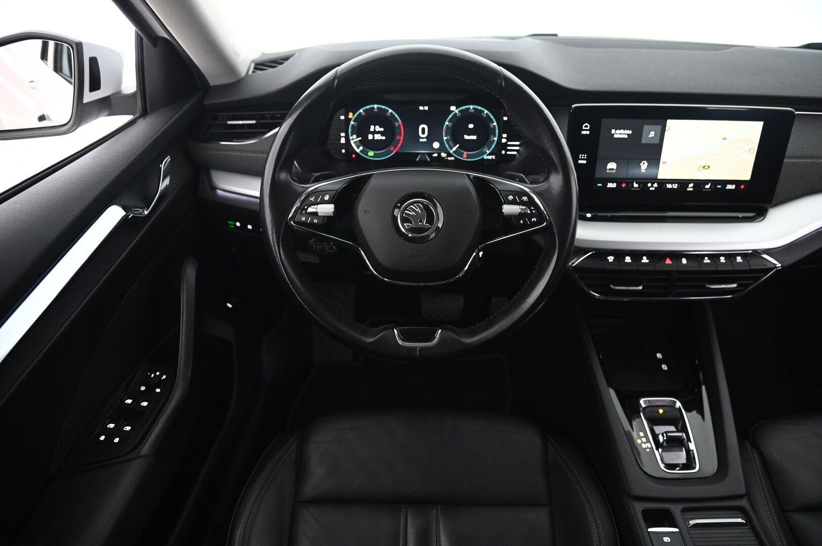 Skoda Octavia 2021 Combi 1,5 TSI G-TEC Style DSG Autom. - Adap.vakkari | Webasto | S-Luukku | Nahkasisusta | Blis | Ratinlämmitin