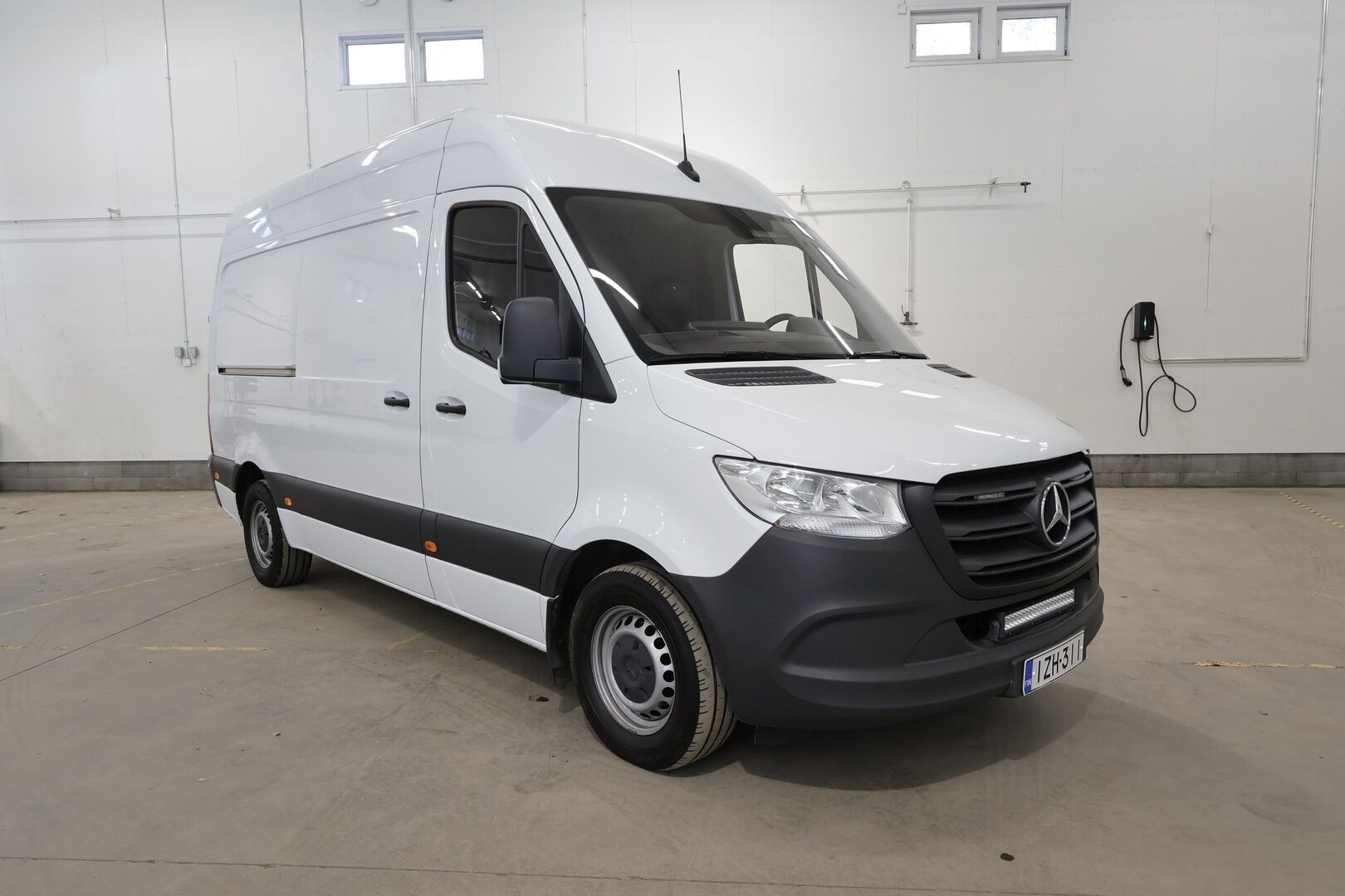 Mercedes-Benz Sprinter 2020 316CDI RWD-3,5/37K keskipitkä A2 A * Vakkari / Webasto / Koukku / LED-Lisä / P.kamera / Apple&Android * - 1.Om Suomi-auto / Kahdet Renkaat - HULLUT AVAJAISHULINAT KORKOTARJOUS 3,29 %