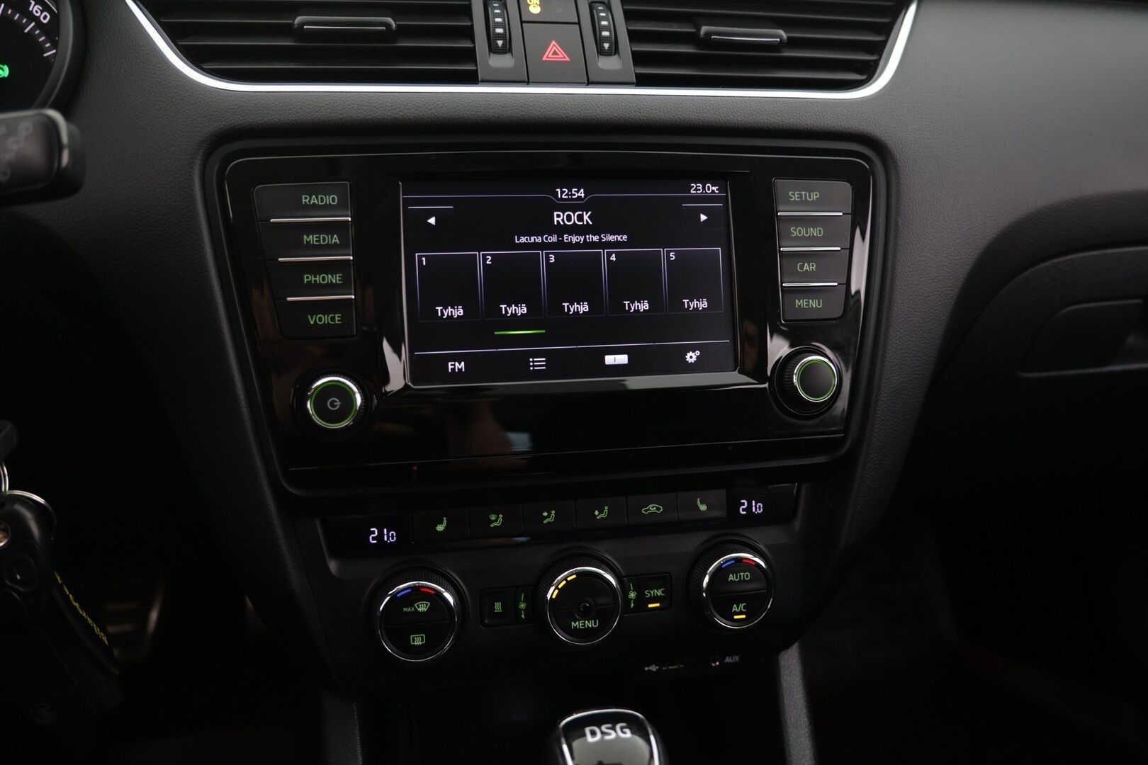Skoda Octavia 2016 Combi 2,0 TDI 184 4x4 Scout DSG Autom. - Webasto | Vakkari | Bluetooth | P. tutkat | Koukku