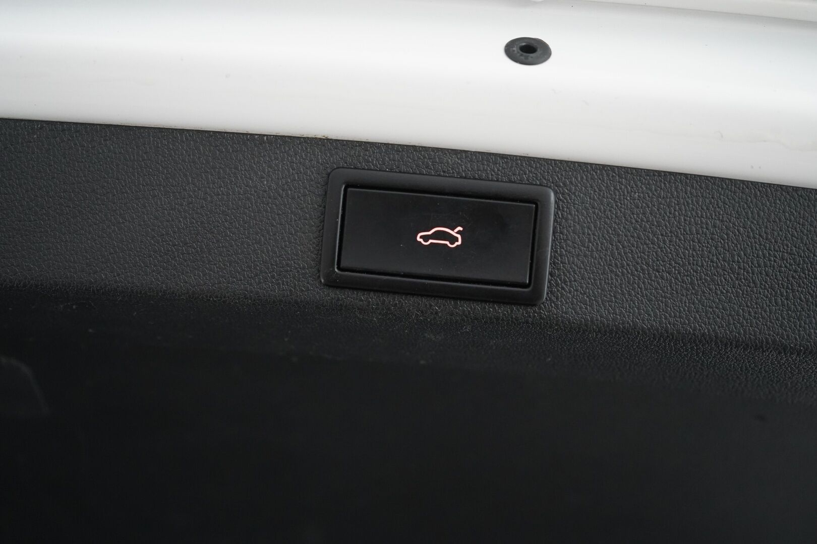 Skoda Octavia 2016 Combi 2,0 TDI 184 4x4 Scout DSG Autom. / Webasto / Vakkari / Bluetooth / P. tutkat / Koukku - 2x Skodan aluvanteet / Siisti yksilö / Hyvin pidetty - HULLUT AVAJAISHULINAT KORKOTARJOUS 3,29 %